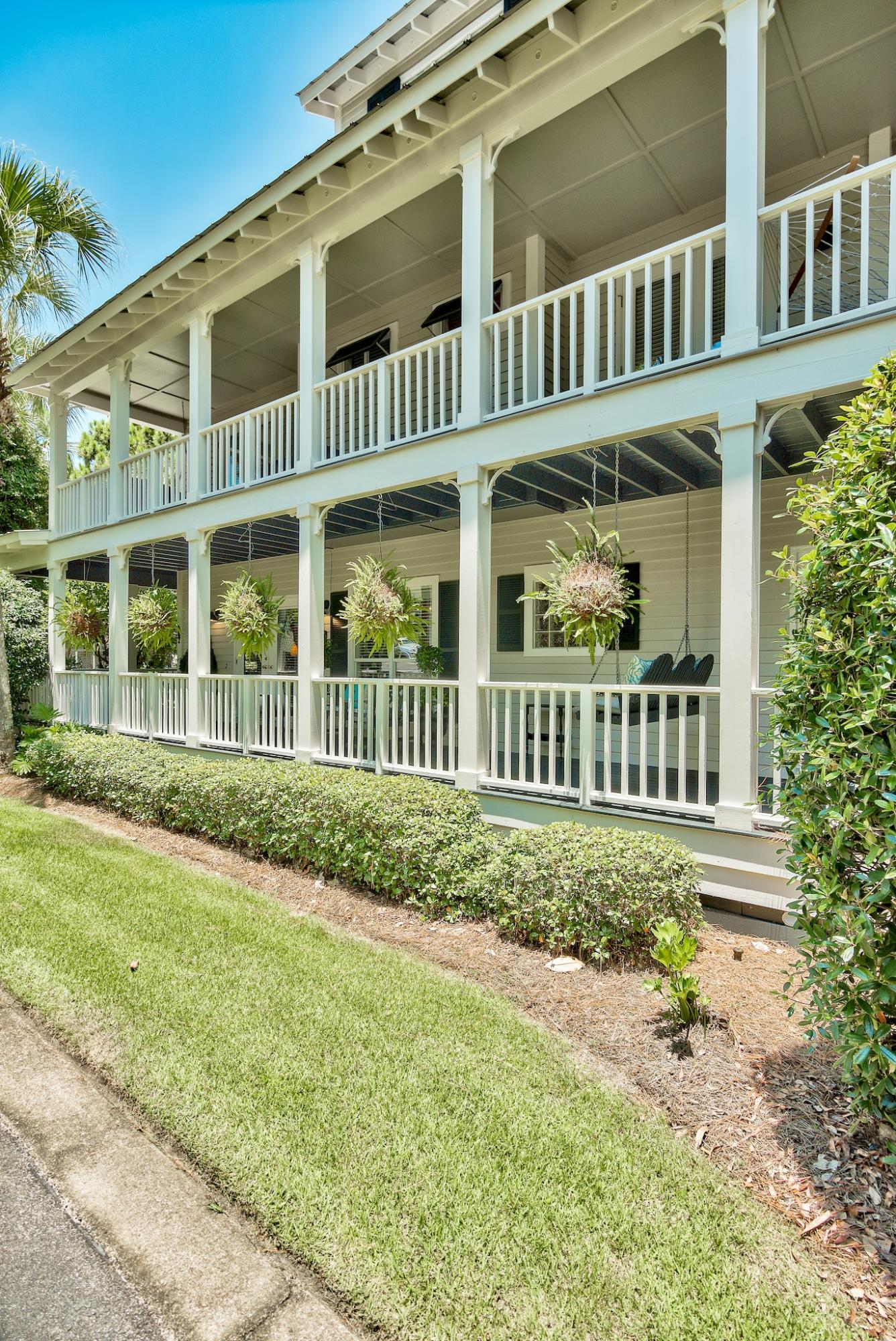 CALYPSO POINTE - Residential