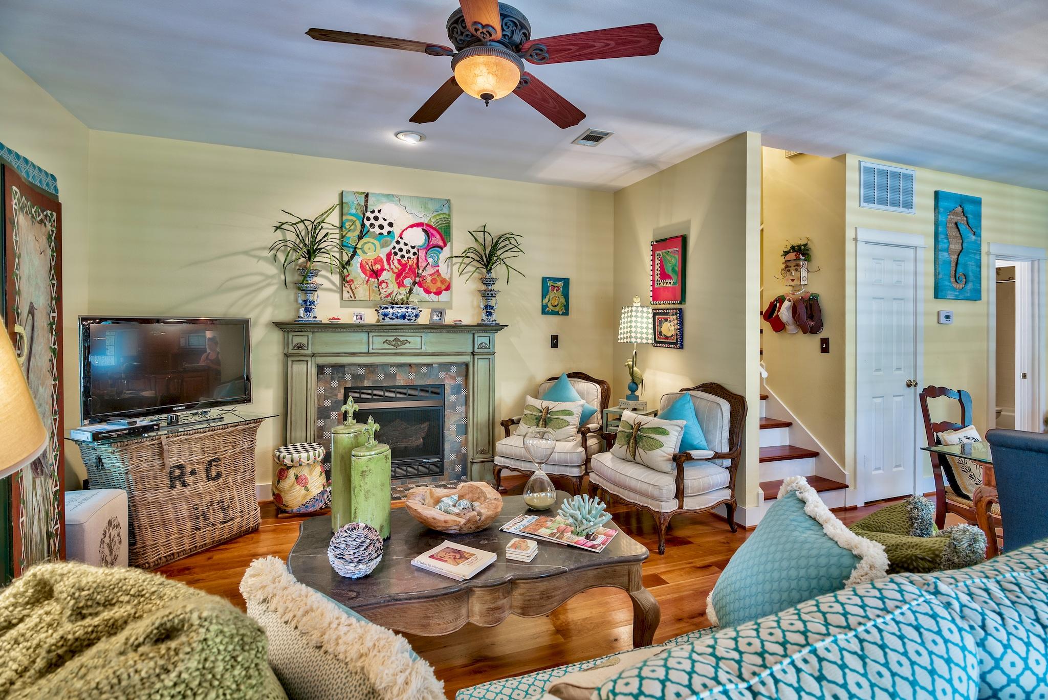 CALYPSO POINTE - Residential