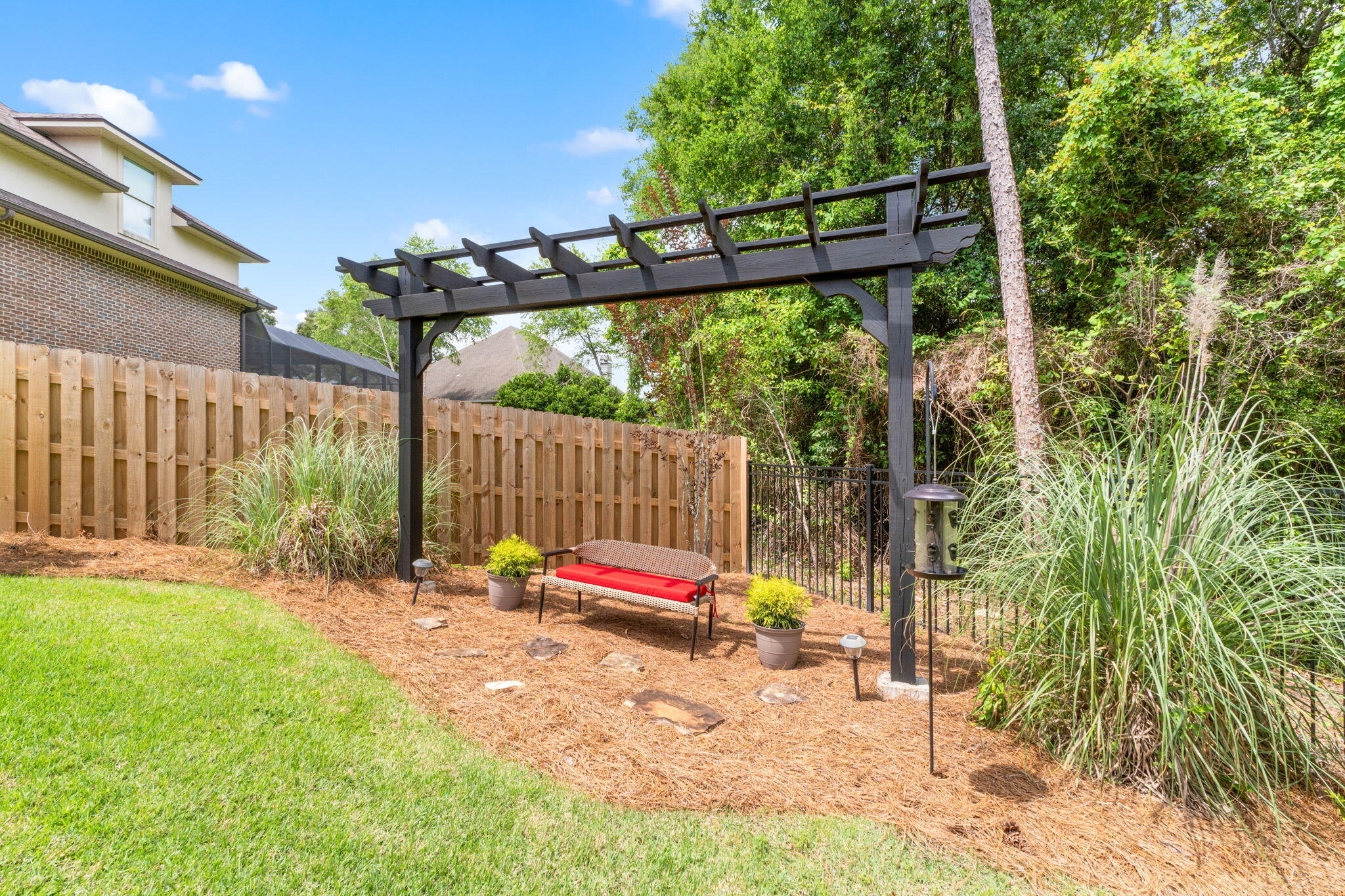 NATURES TRAIL - Residential