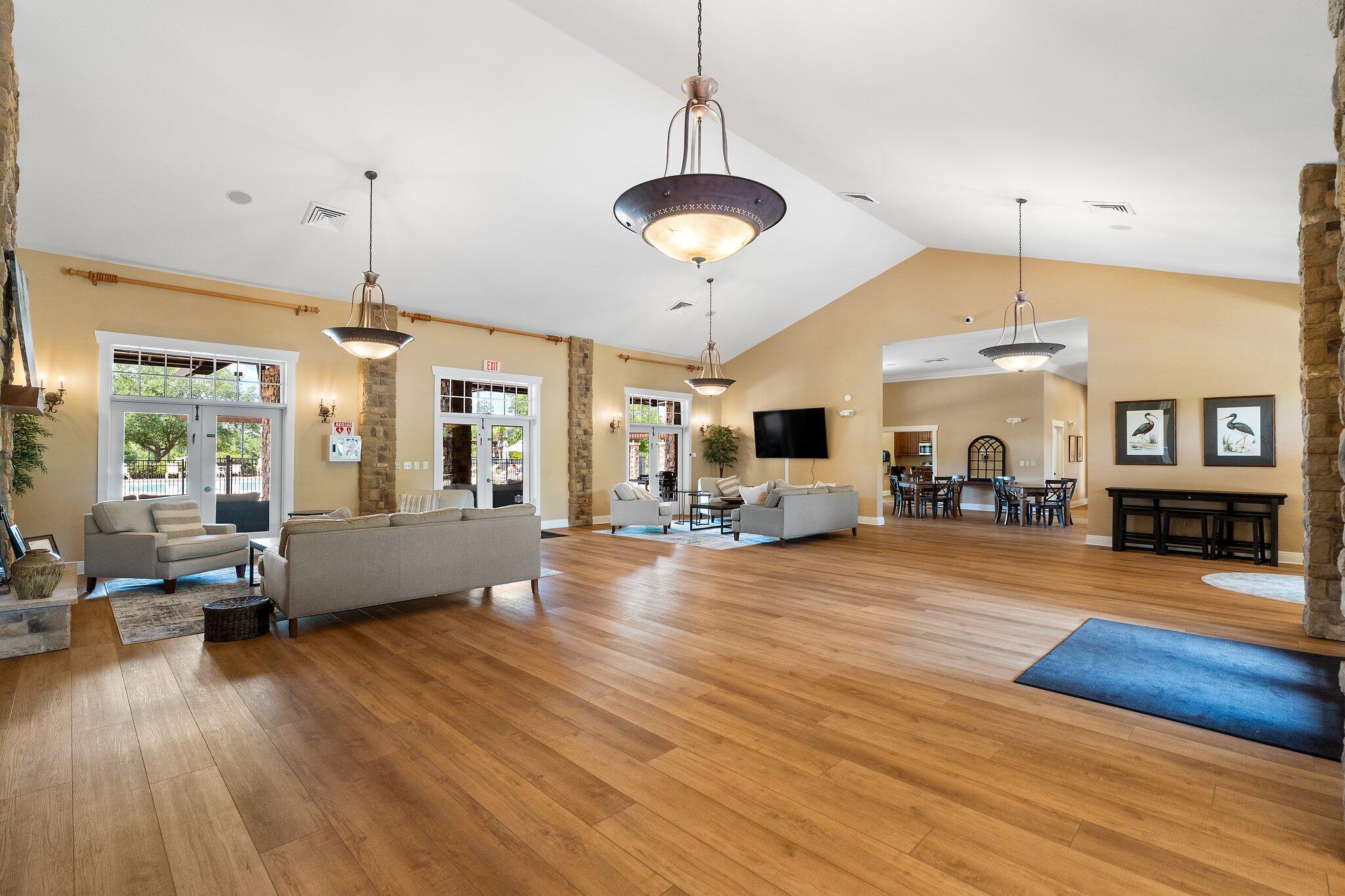 NATURES TRAIL - Residential