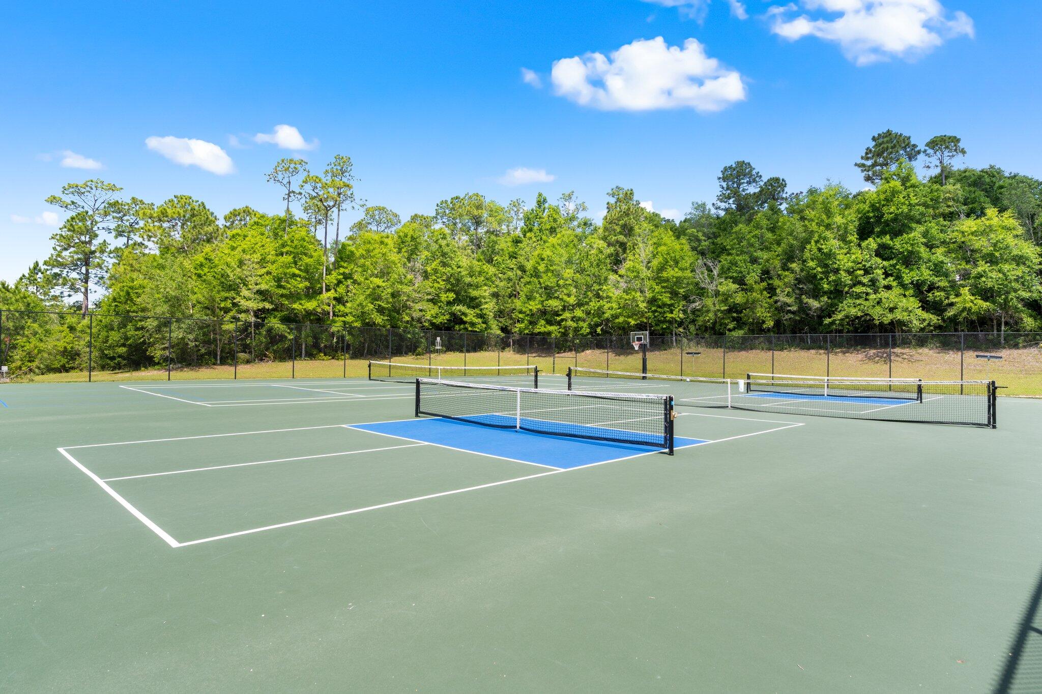 NATURES TRAIL - Residential