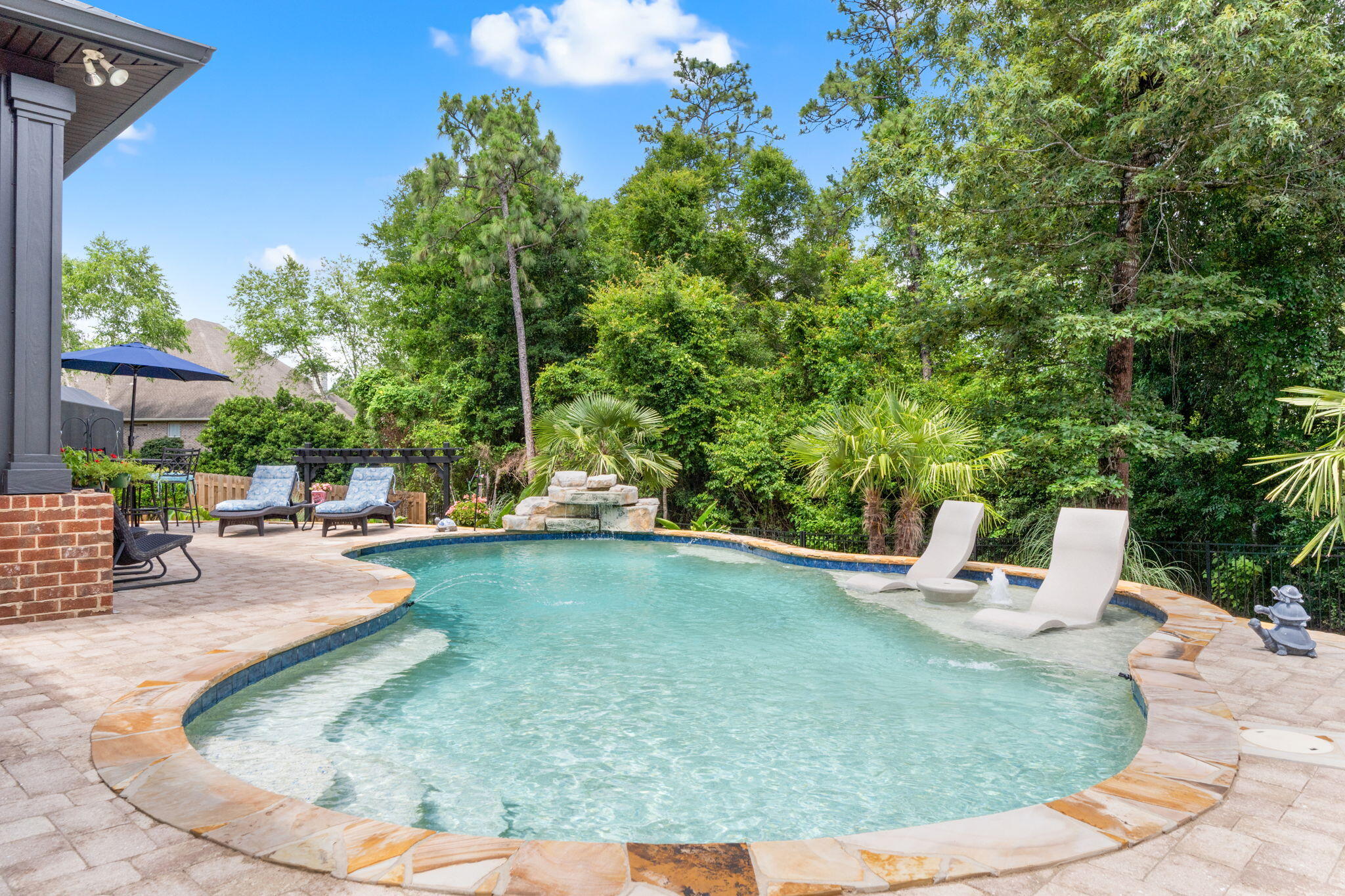 NATURES TRAIL - Residential