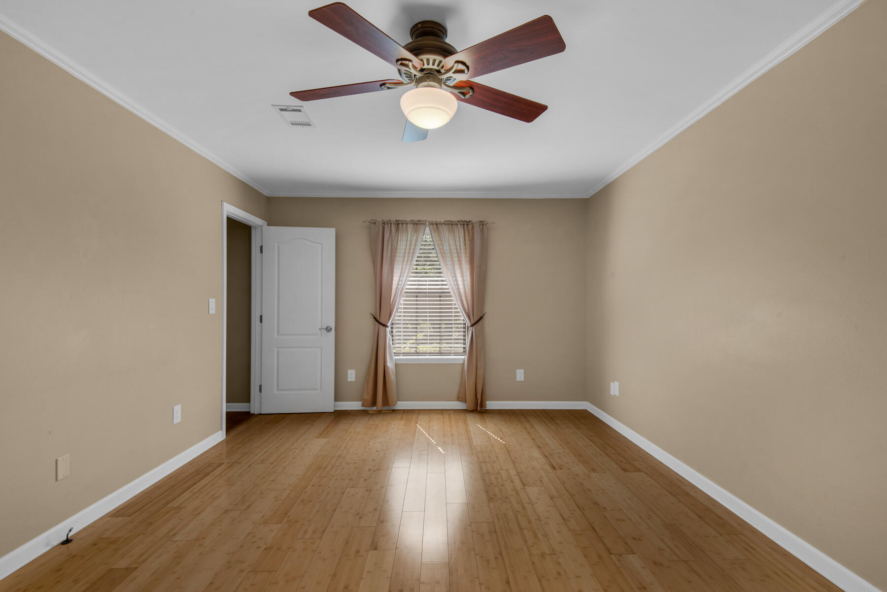 EDGEWATER VILLAGE - Residential