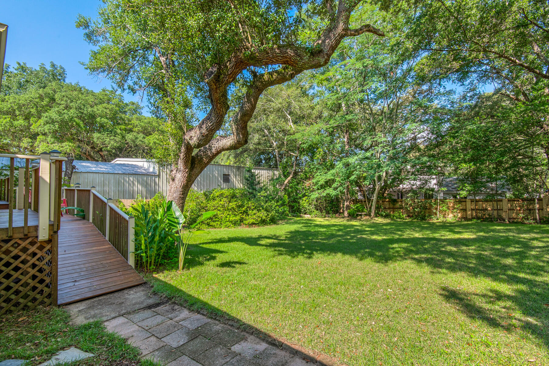 EDGEWATER VILLAGE - Residential