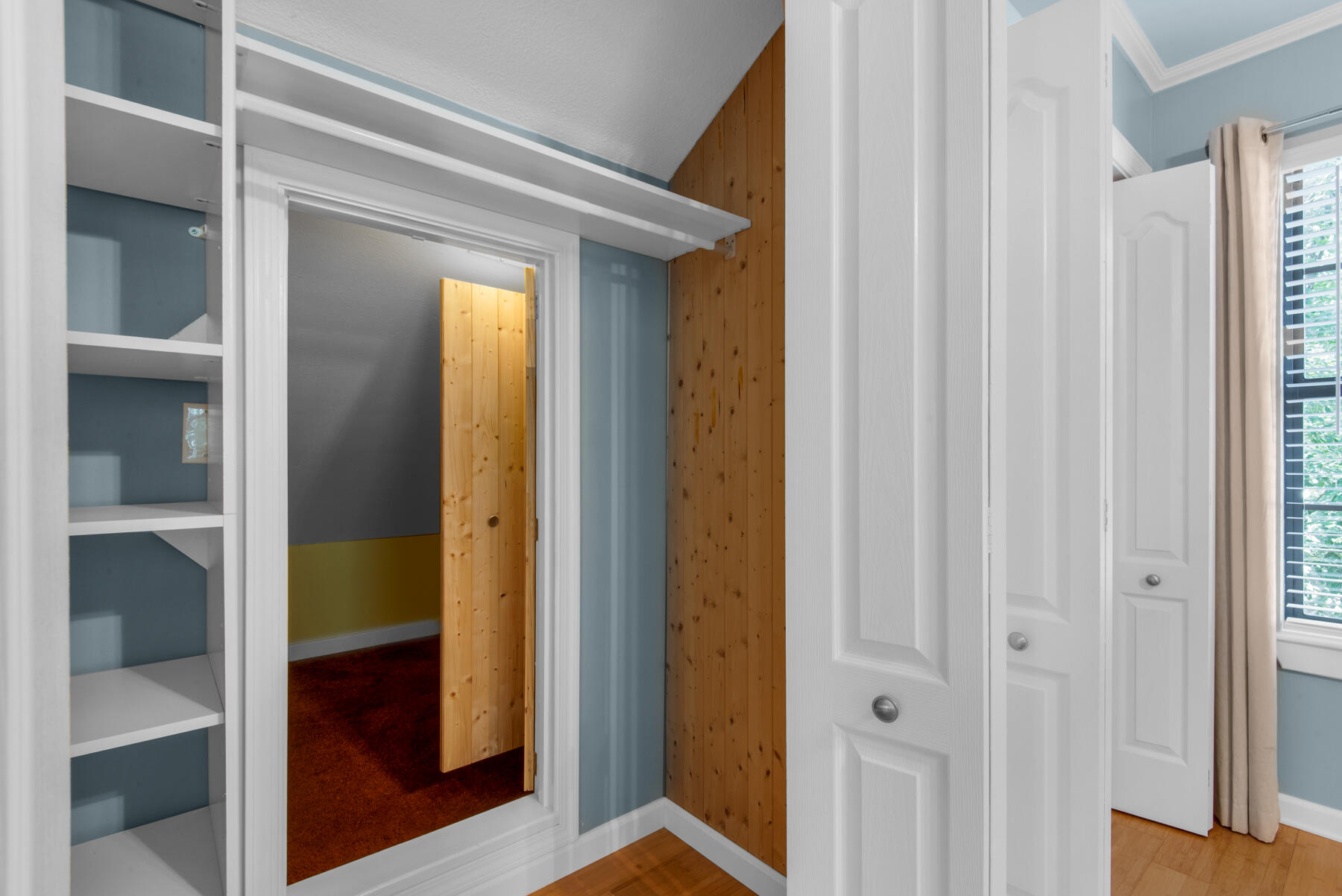 EDGEWATER VILLAGE - Residential