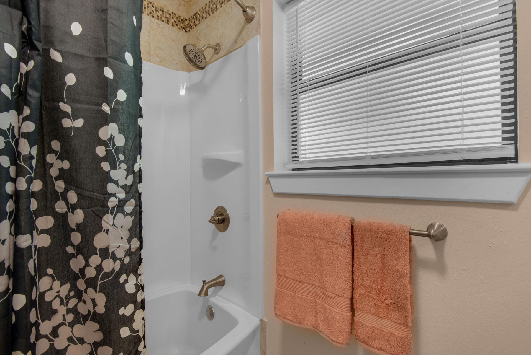 EDGEWATER VILLAGE - Residential