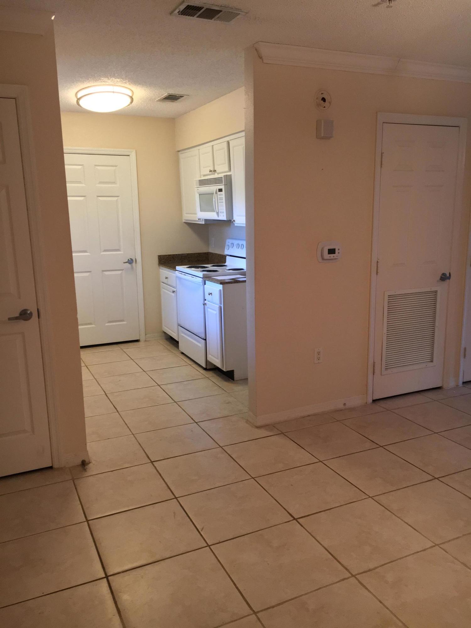 THE FLORIDA CLUB - Residential