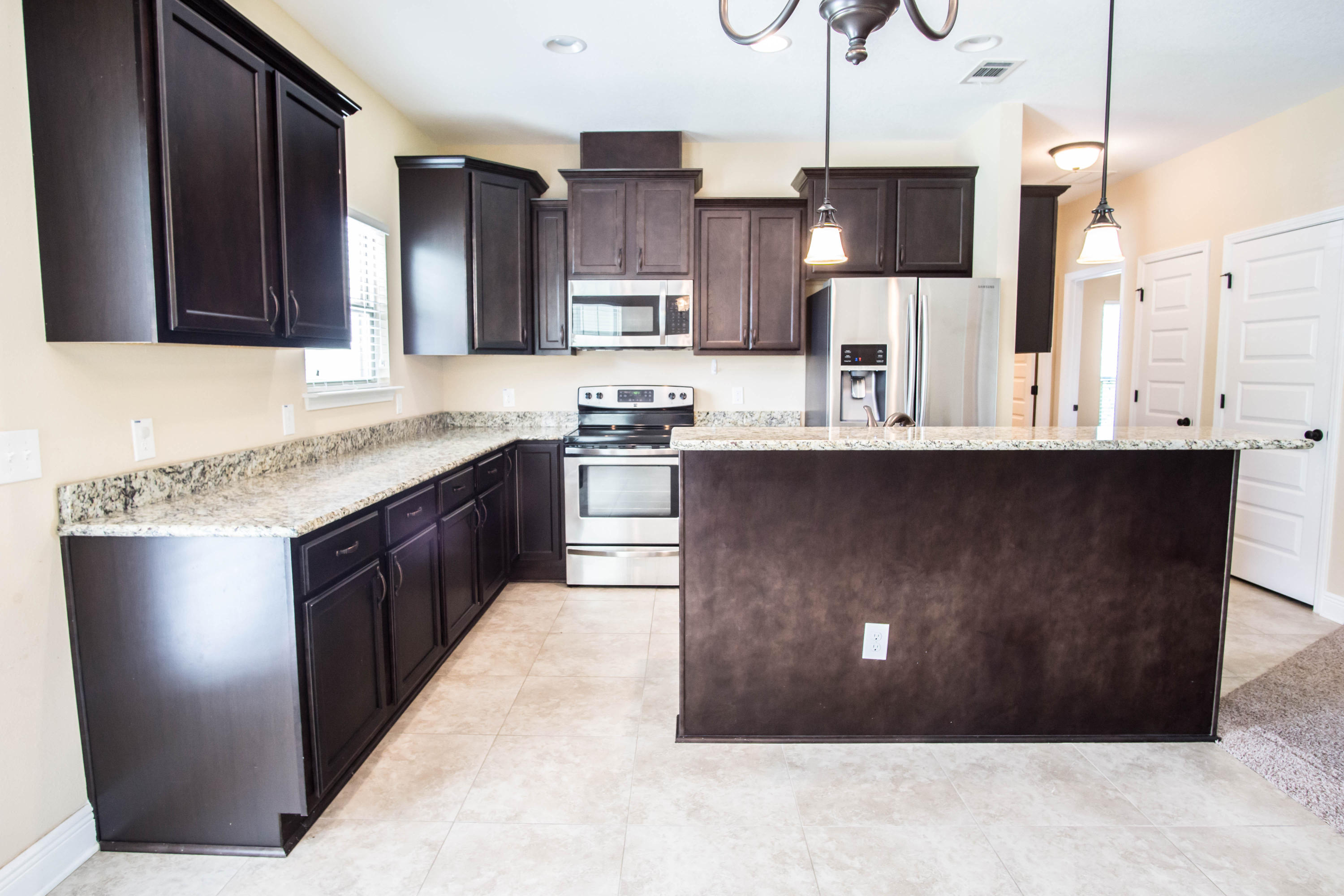 HOLLEY BY THE SEA - Residential