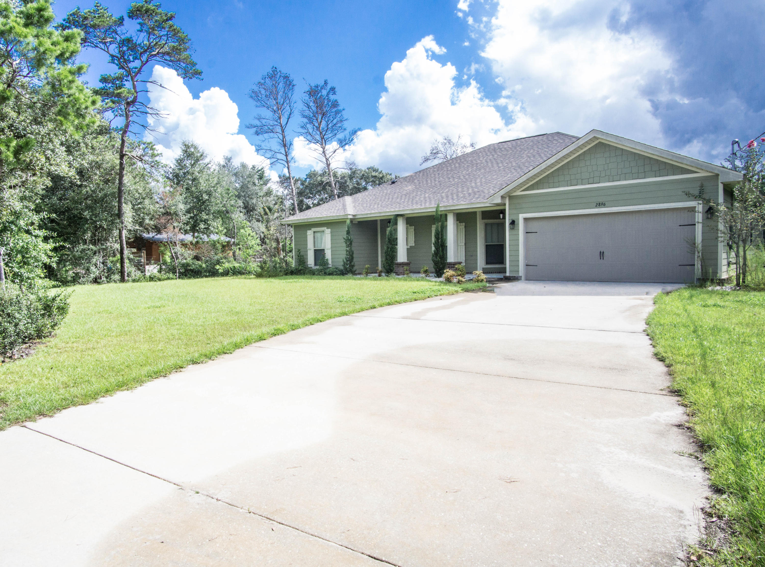 HOLLEY BY THE SEA - Residential