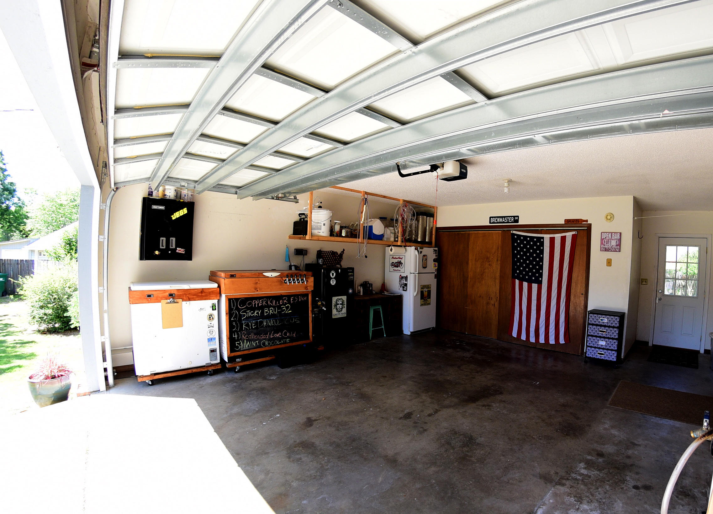 PAGE PLACE - Residential