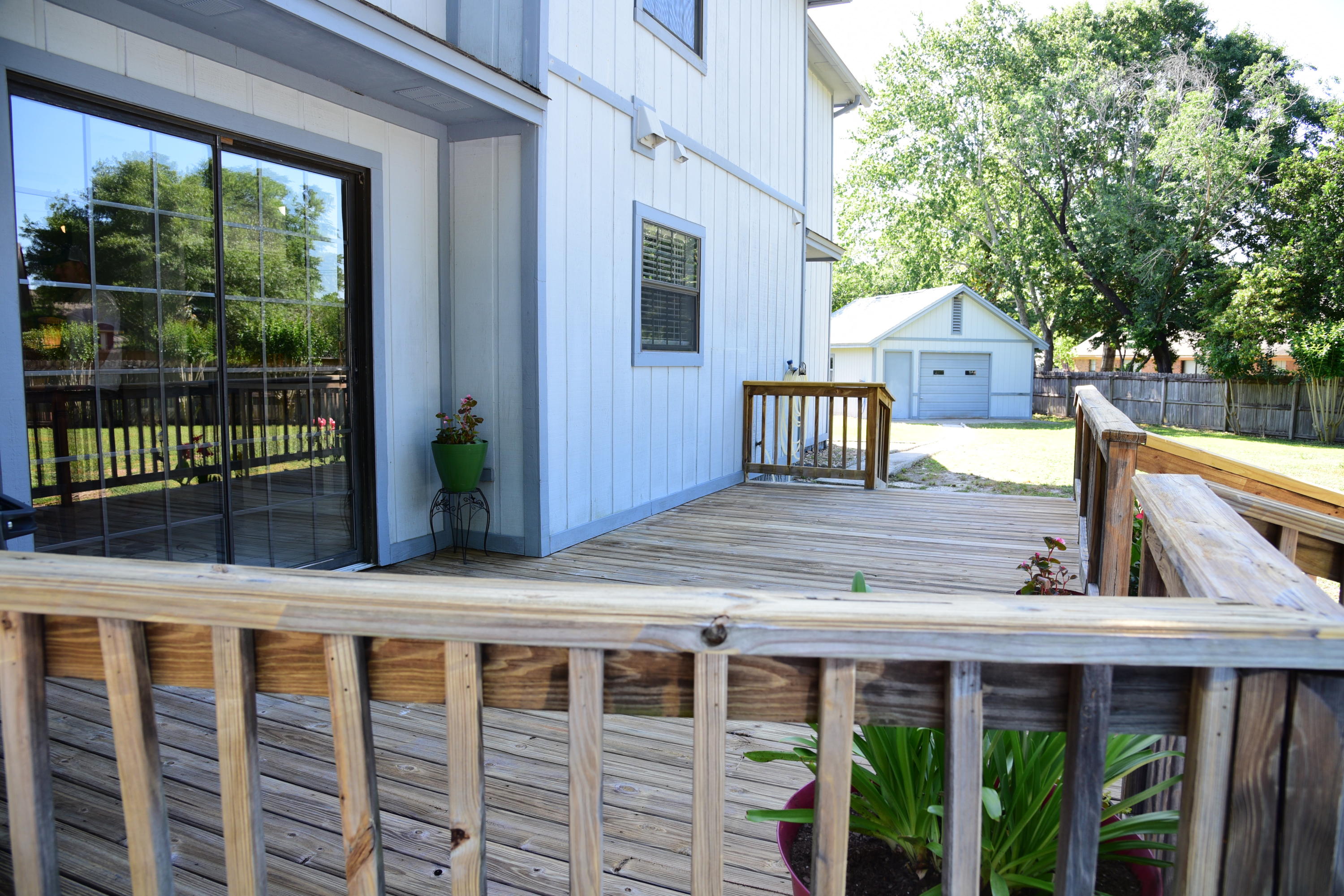 PAGE PLACE - Residential