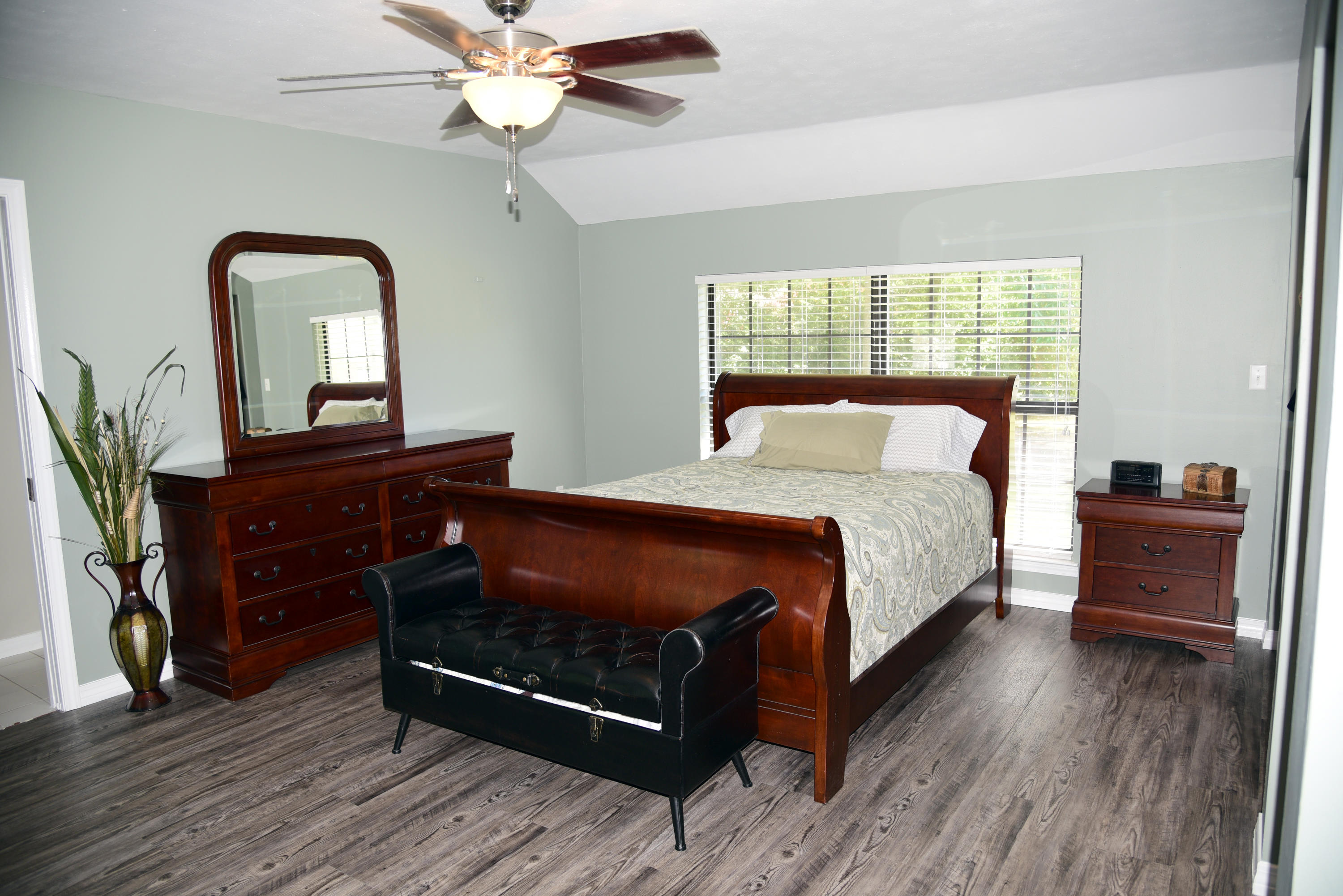 PAGE PLACE - Residential