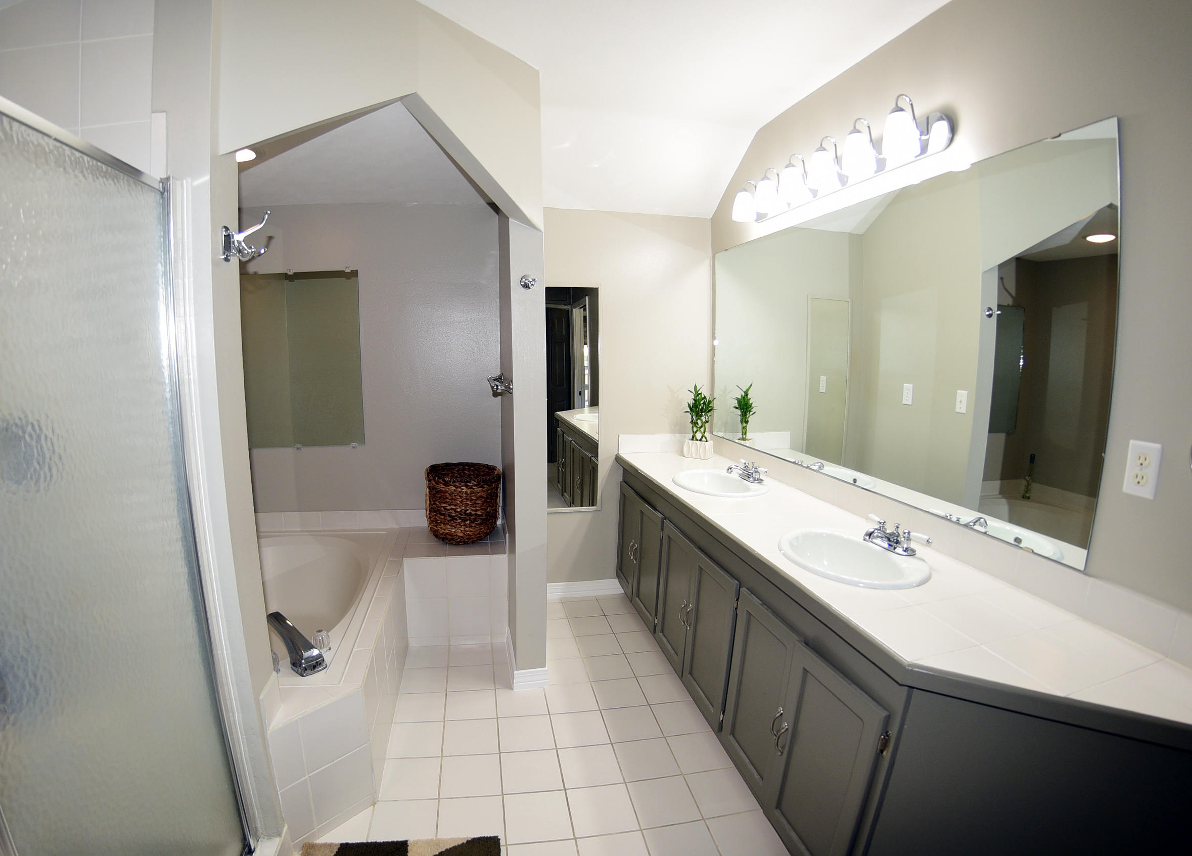 PAGE PLACE - Residential