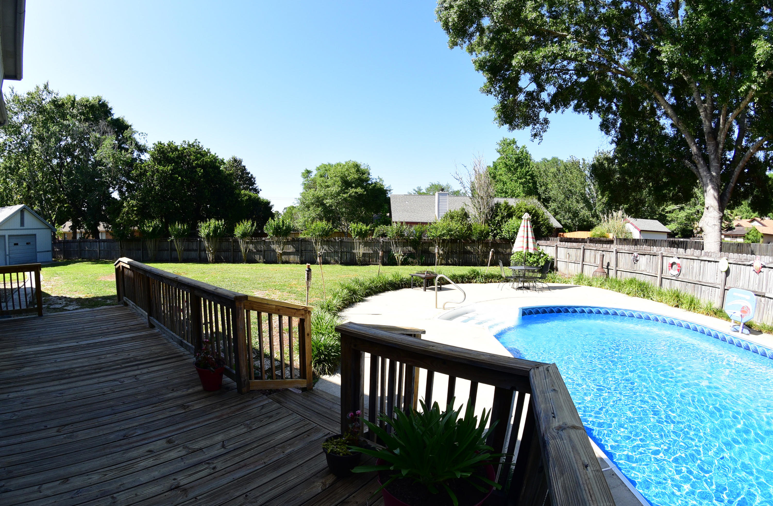 PAGE PLACE - Residential