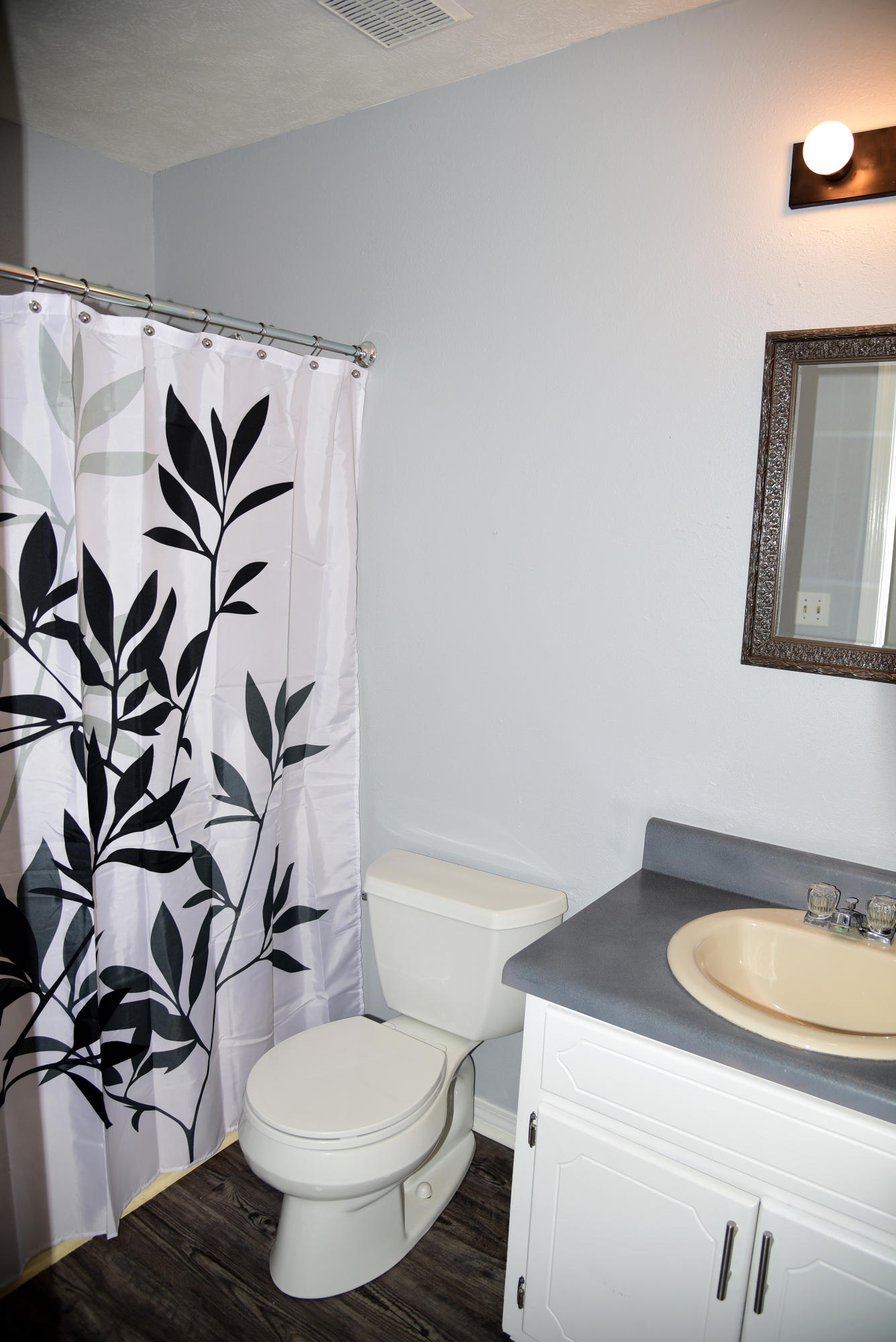 PAGE PLACE - Residential