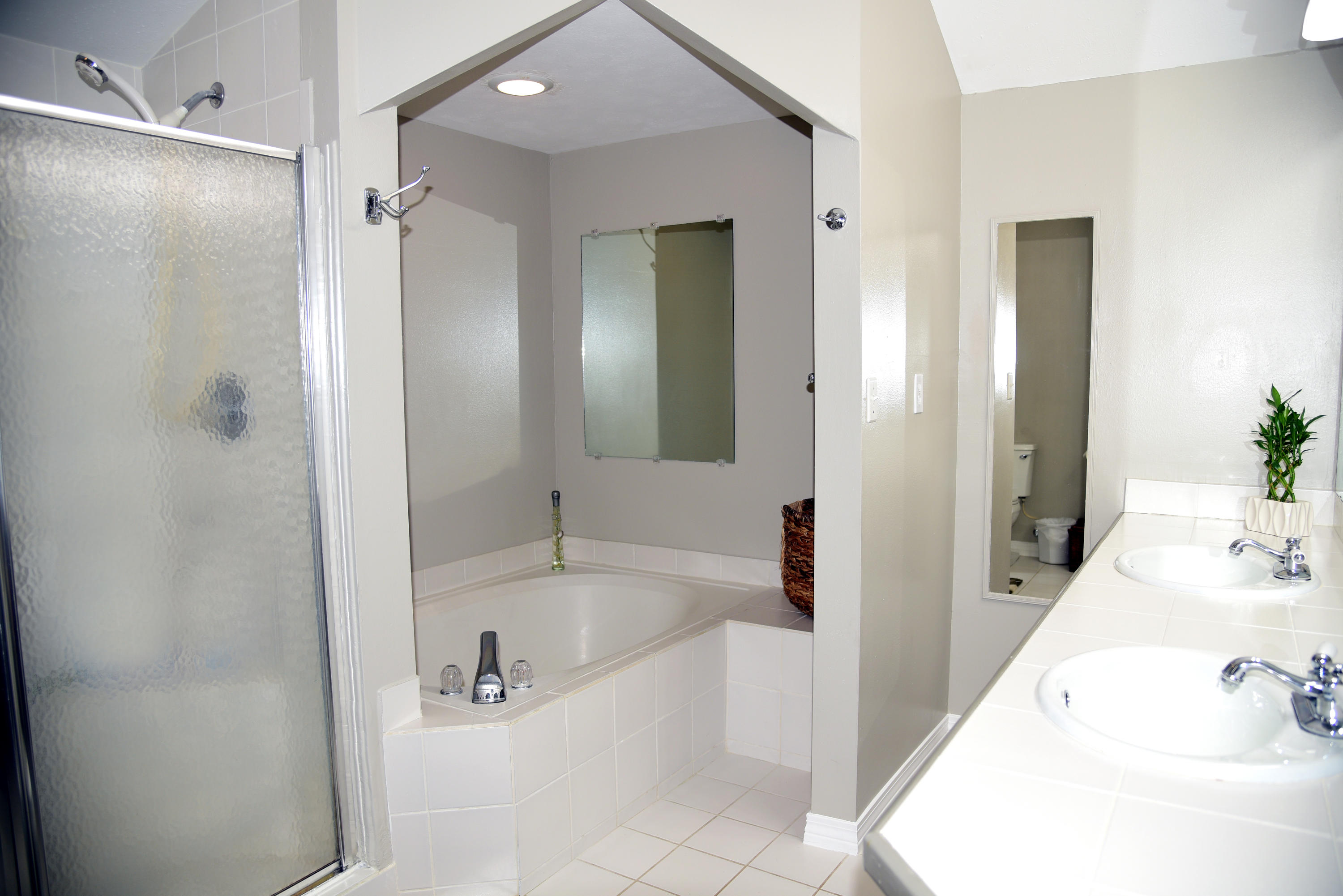 PAGE PLACE - Residential