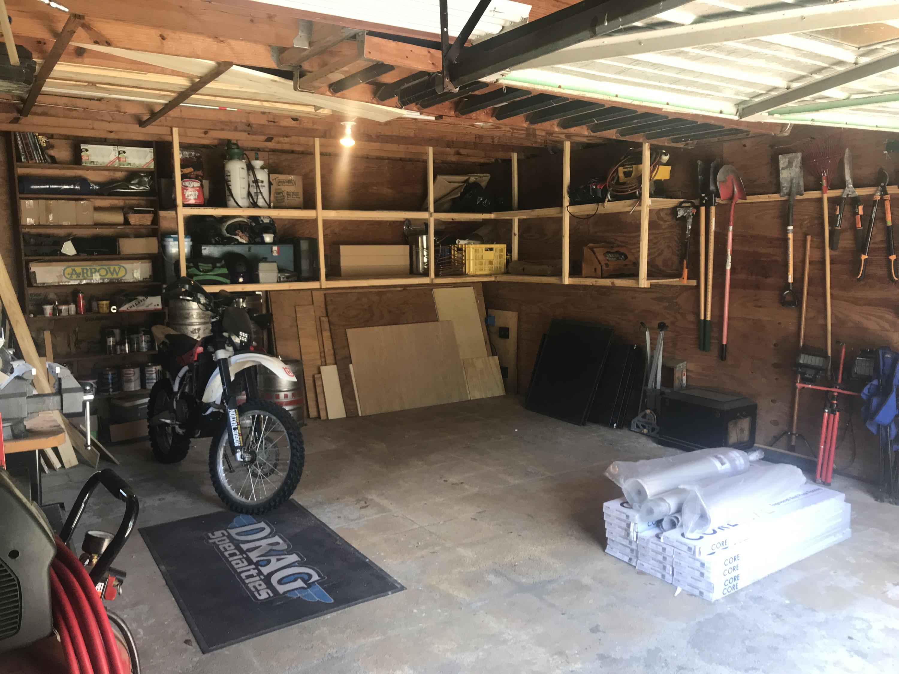 PAGE PLACE - Residential