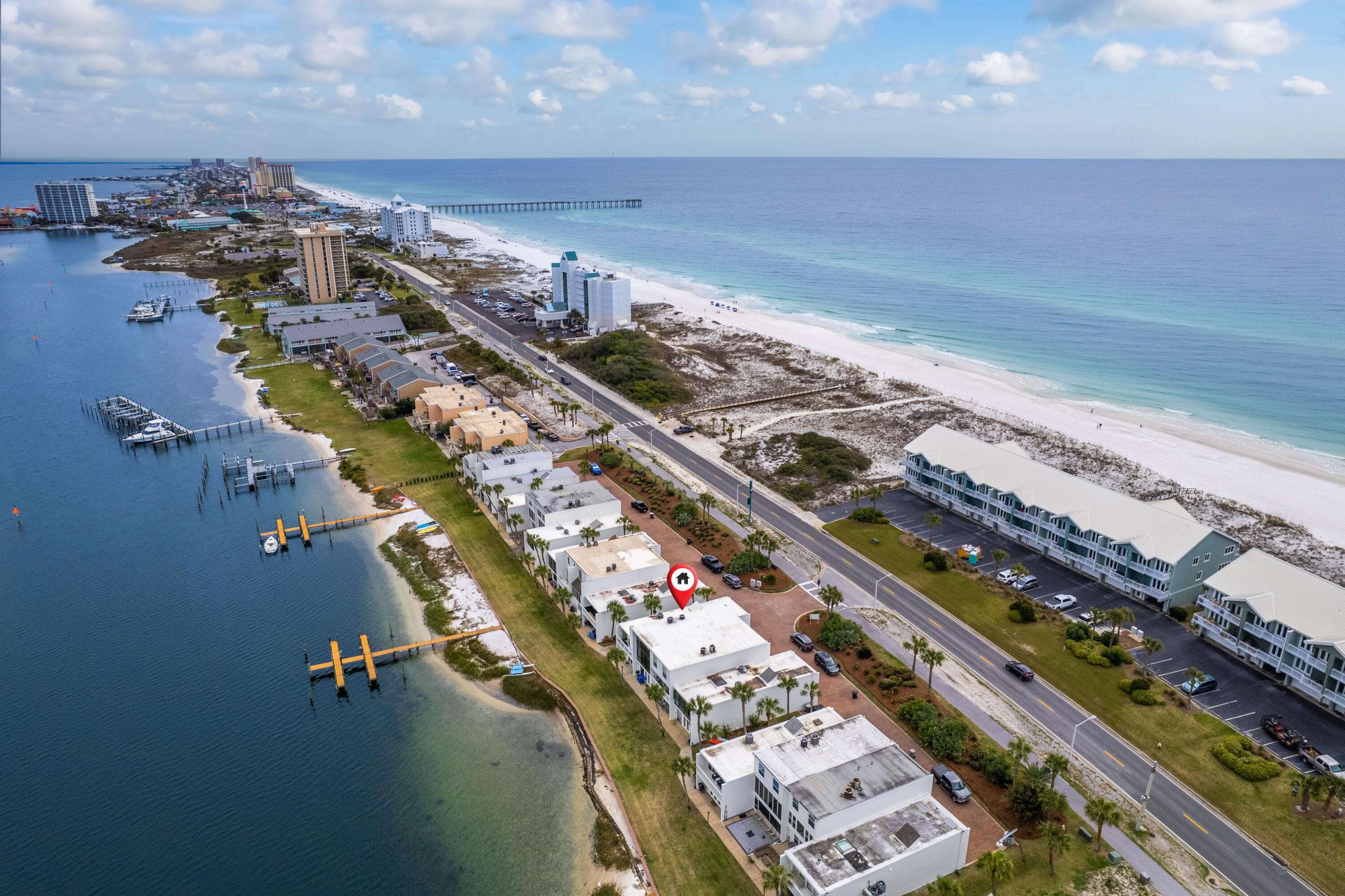 TREEHOUSE - Residential