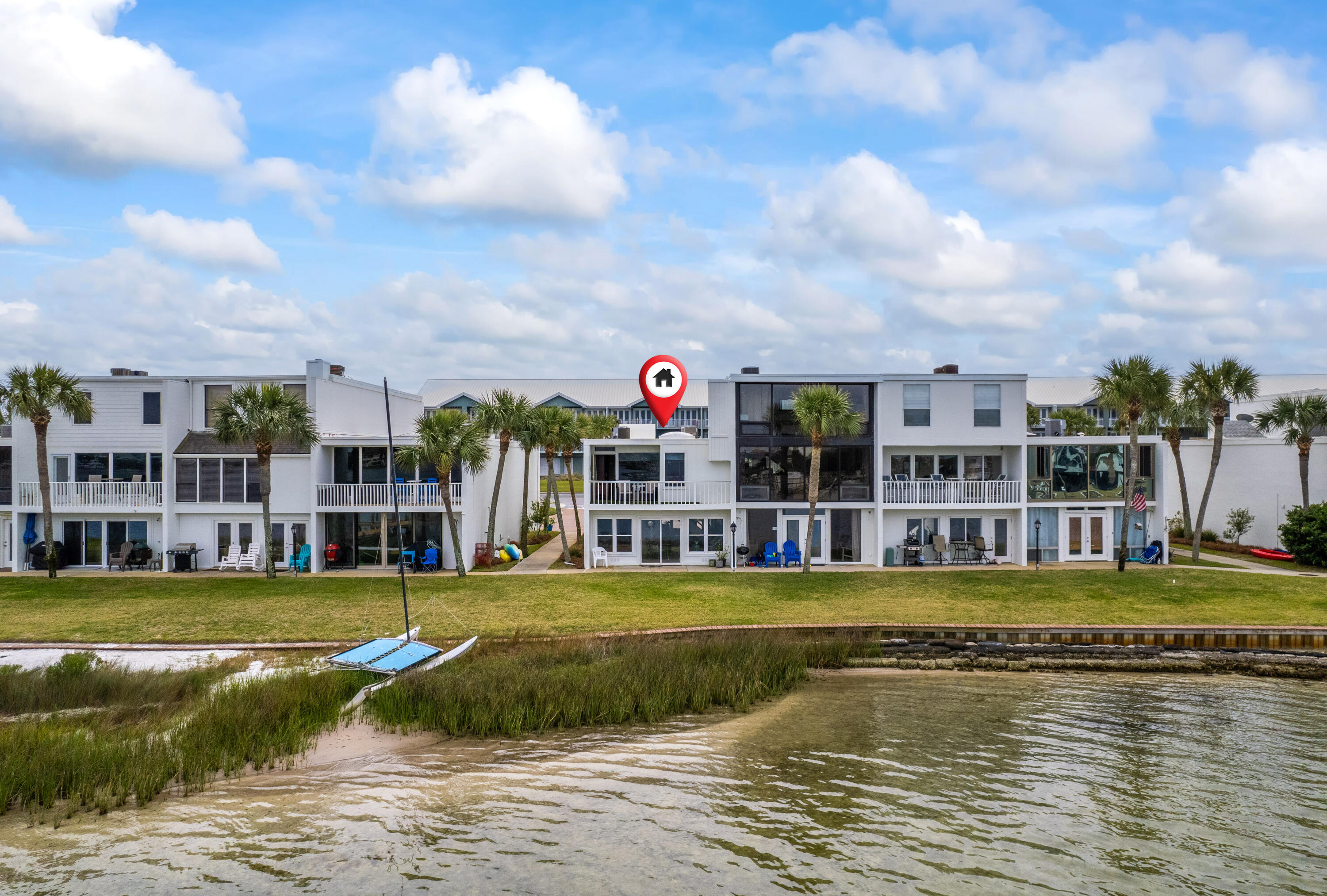 TREEHOUSE - Residential