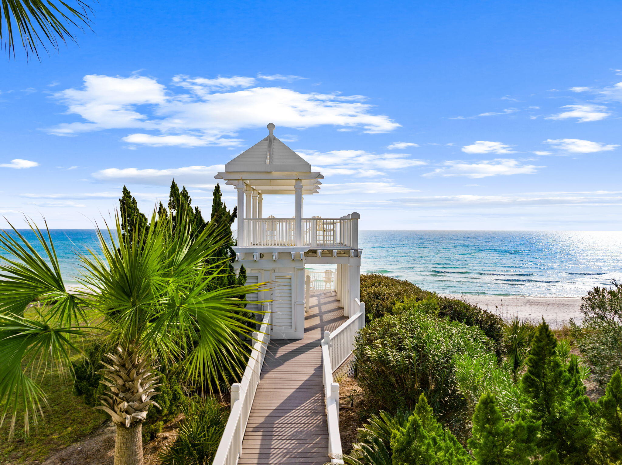 VILLAGE OF WHITE CLIFFS THE - Residential