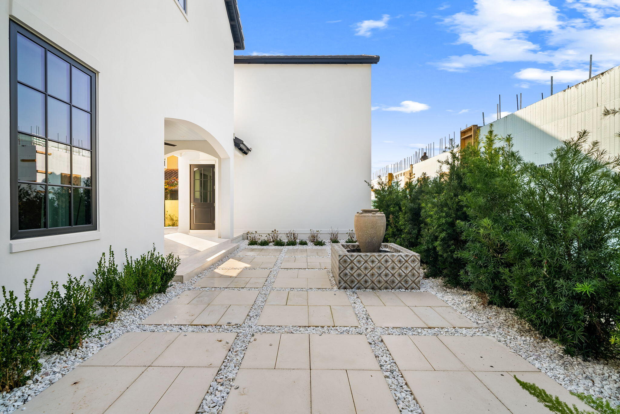 VILLAGE OF WHITE CLIFFS THE - Residential