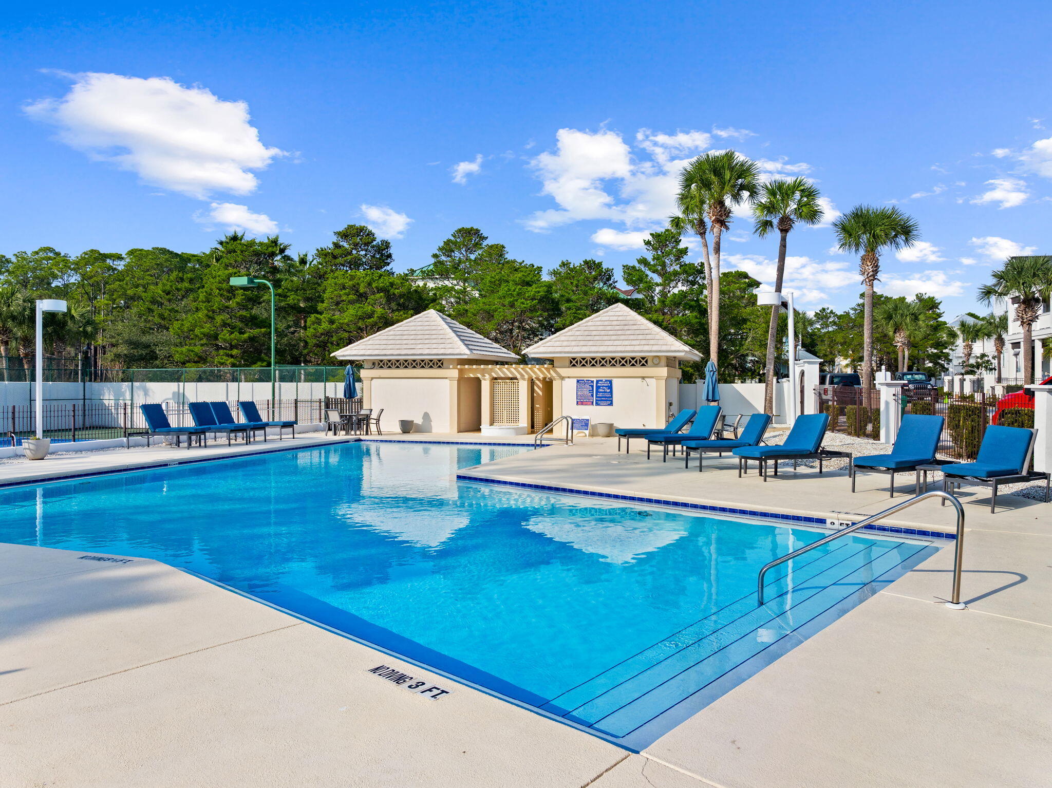 VILLAGE OF WHITE CLIFFS THE - Residential