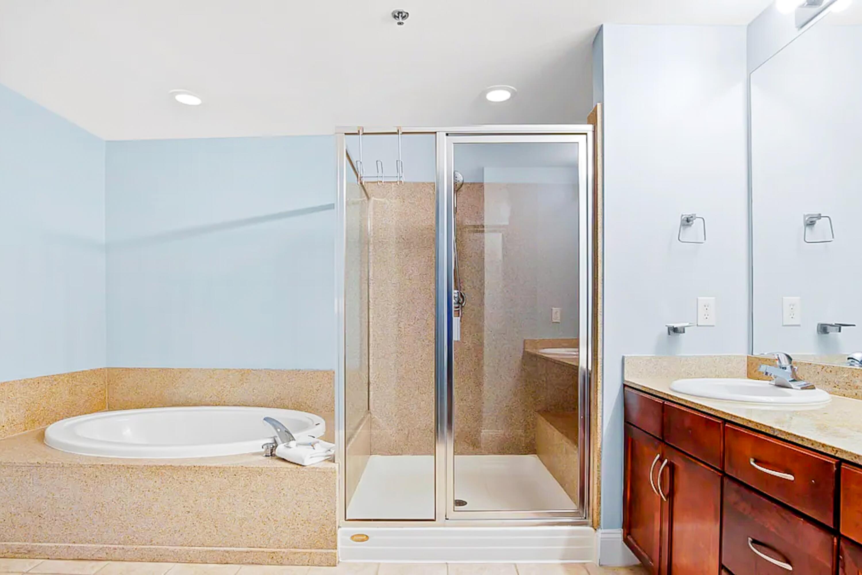 Laketown Wharf - Residential