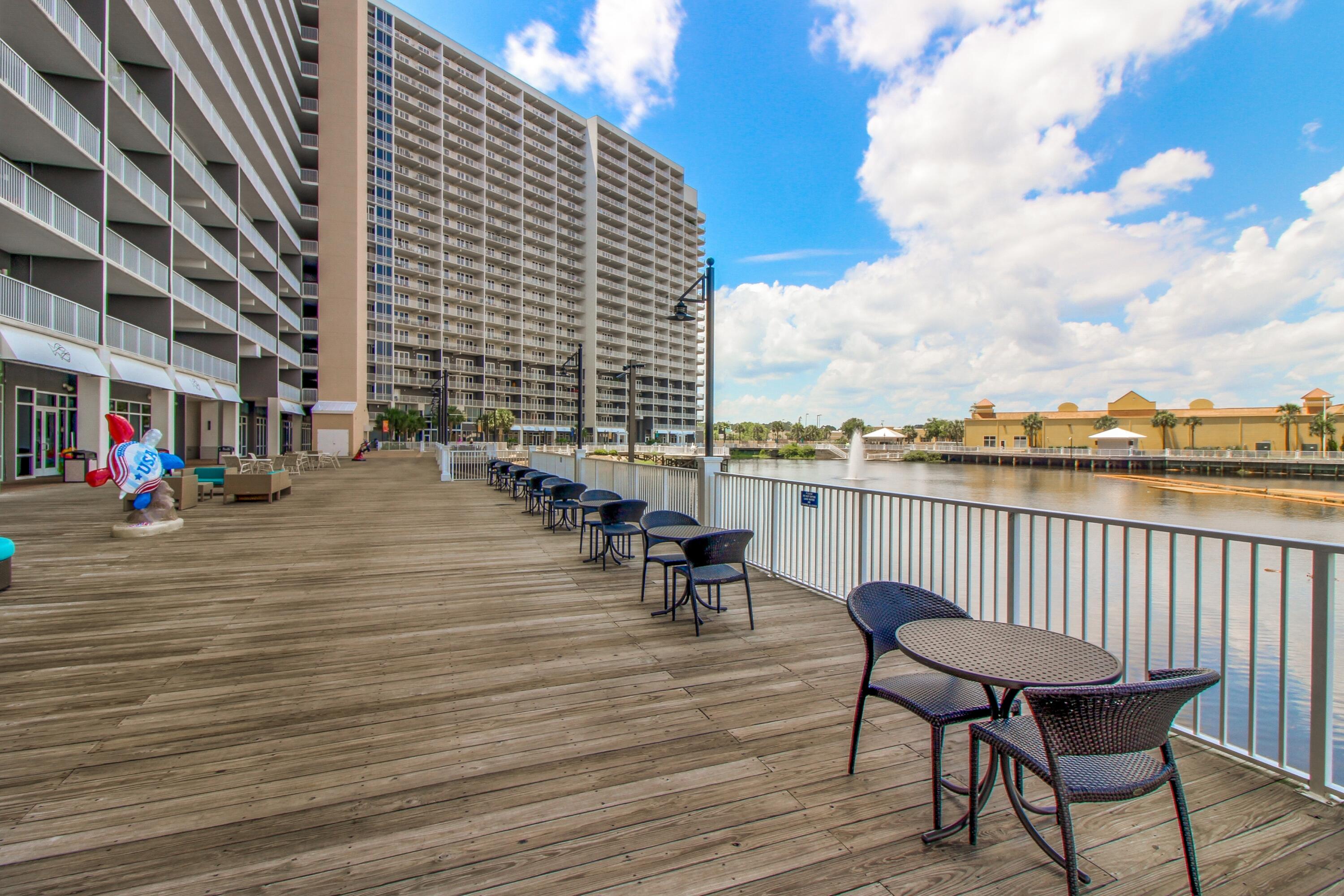 Laketown Wharf - Residential