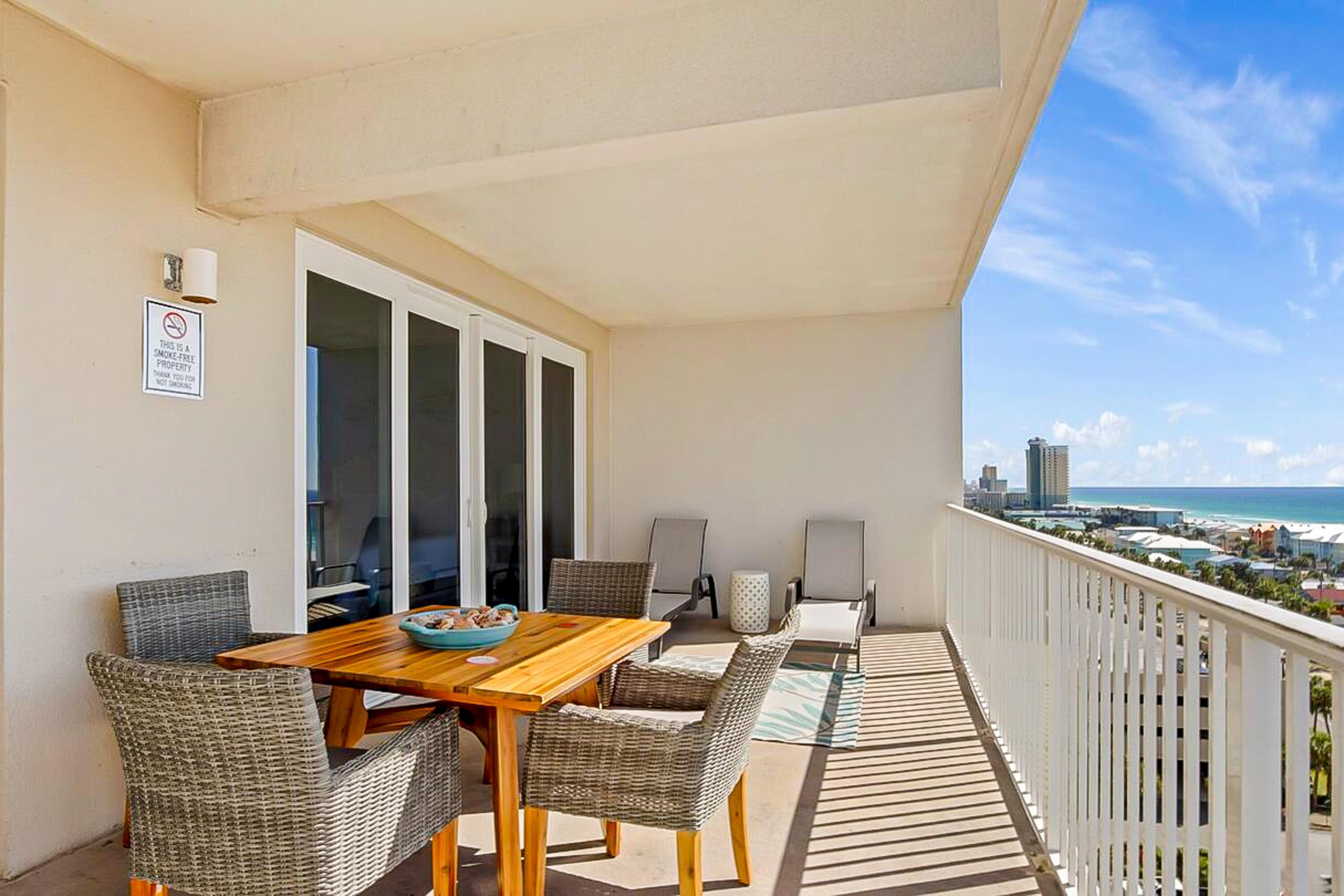 Laketown Wharf - Residential