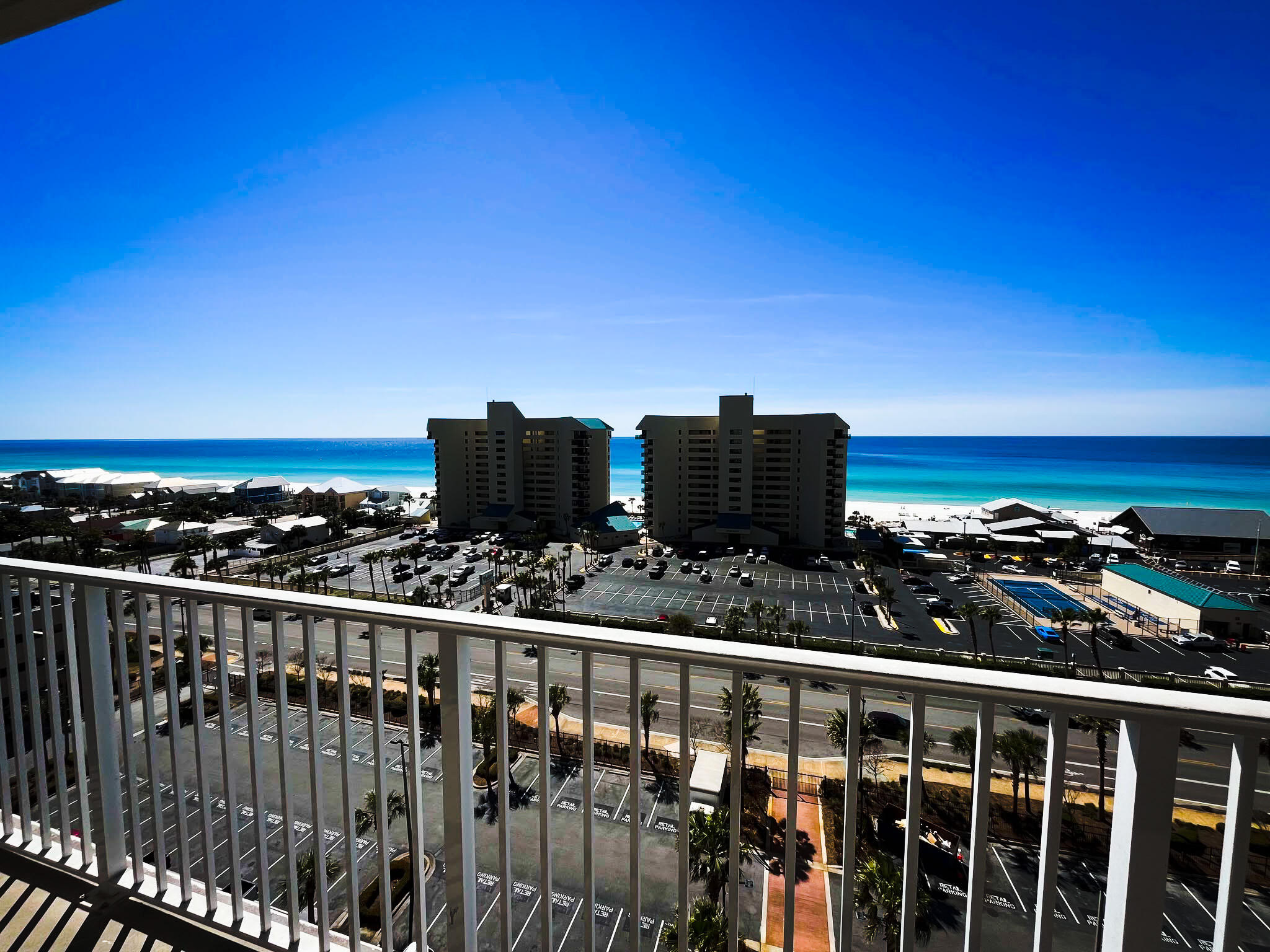 Laketown Wharf - Residential