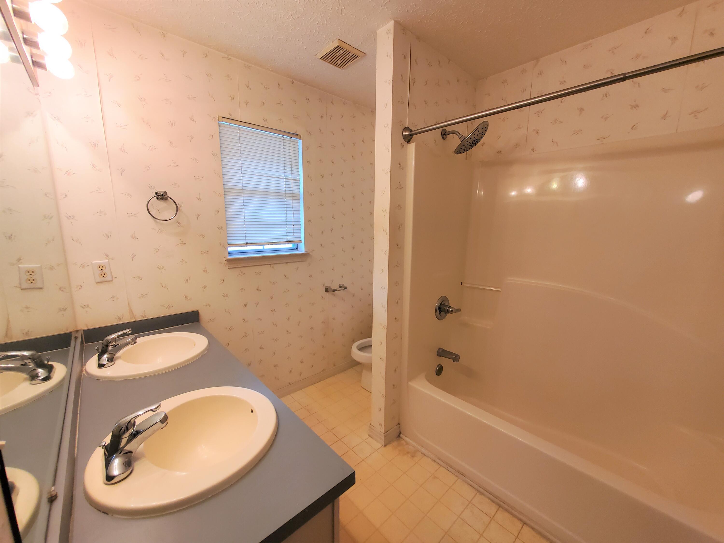 FOREST OAKS PH 3 - Residential