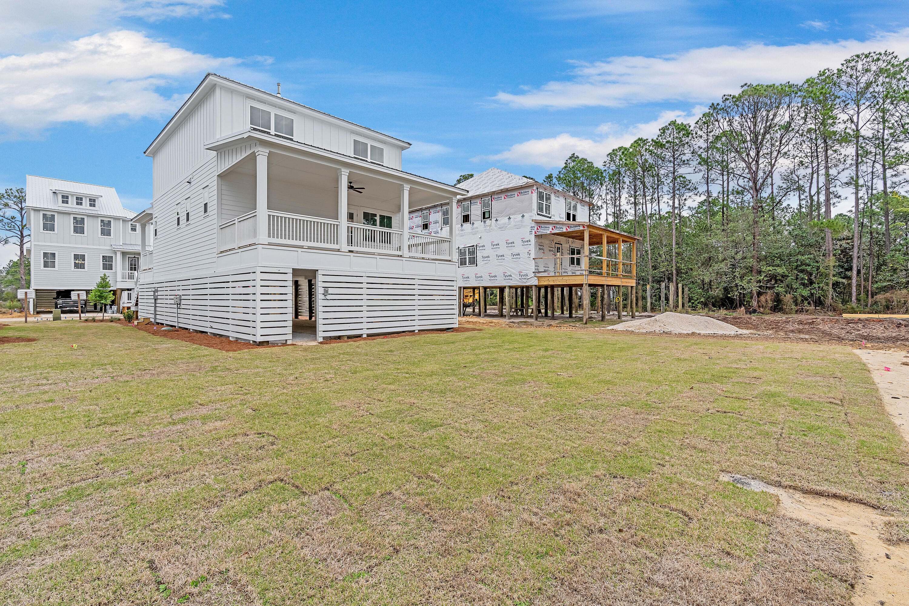 Cessna Village - Residential