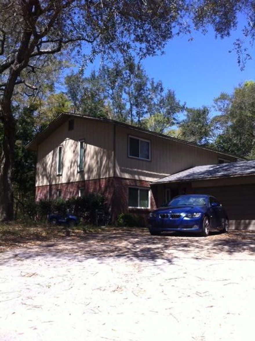 Over 2000 square feet of family living.. This 4 bedroom, 2 and a half bath home is located in Rocky Bayou. Grand updated kitchen will please any cook. Relax in the shaded large Florida room. Enjoy the private spacious corner lot. The owner will consider 1 pet only, under 40 pounds. Pet must be spayed or neutered and at least a year old, no puppies! non refundalbe pet fee and refundable deposit, NO Smoking! Any person 18 years old or older must complete separate applications and pay separate application fees.