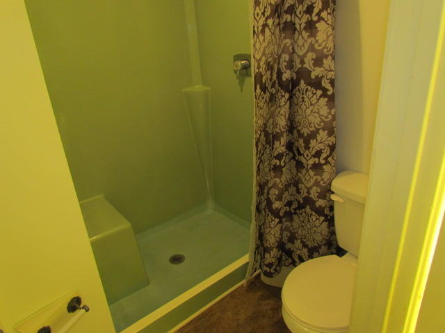 edge water village s/d lot 1 blk 7 810-659 - Residential Lease