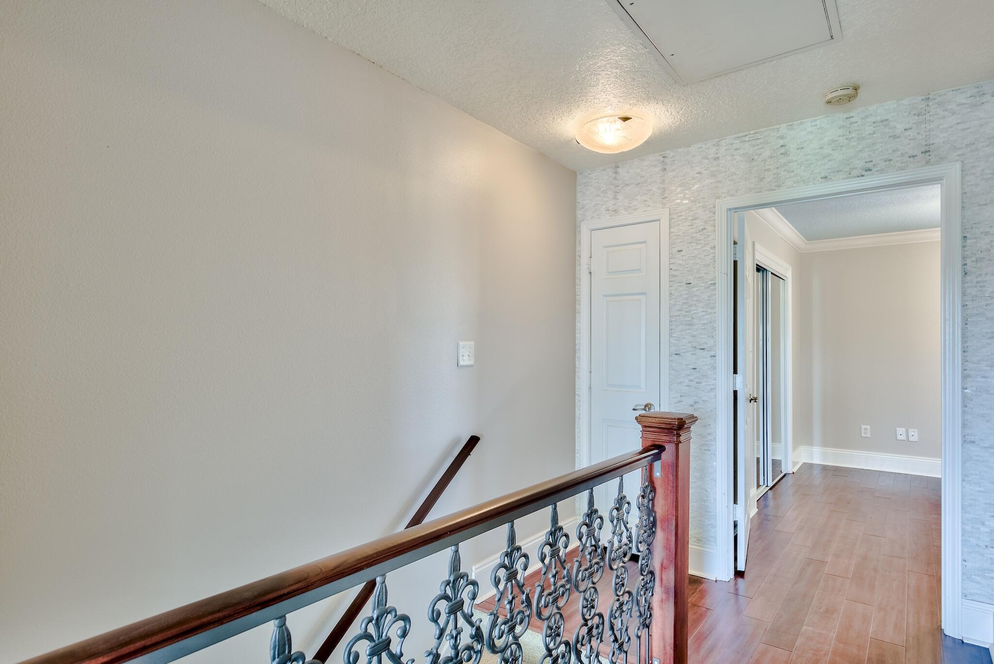 DESOTO SQUARE - Residential