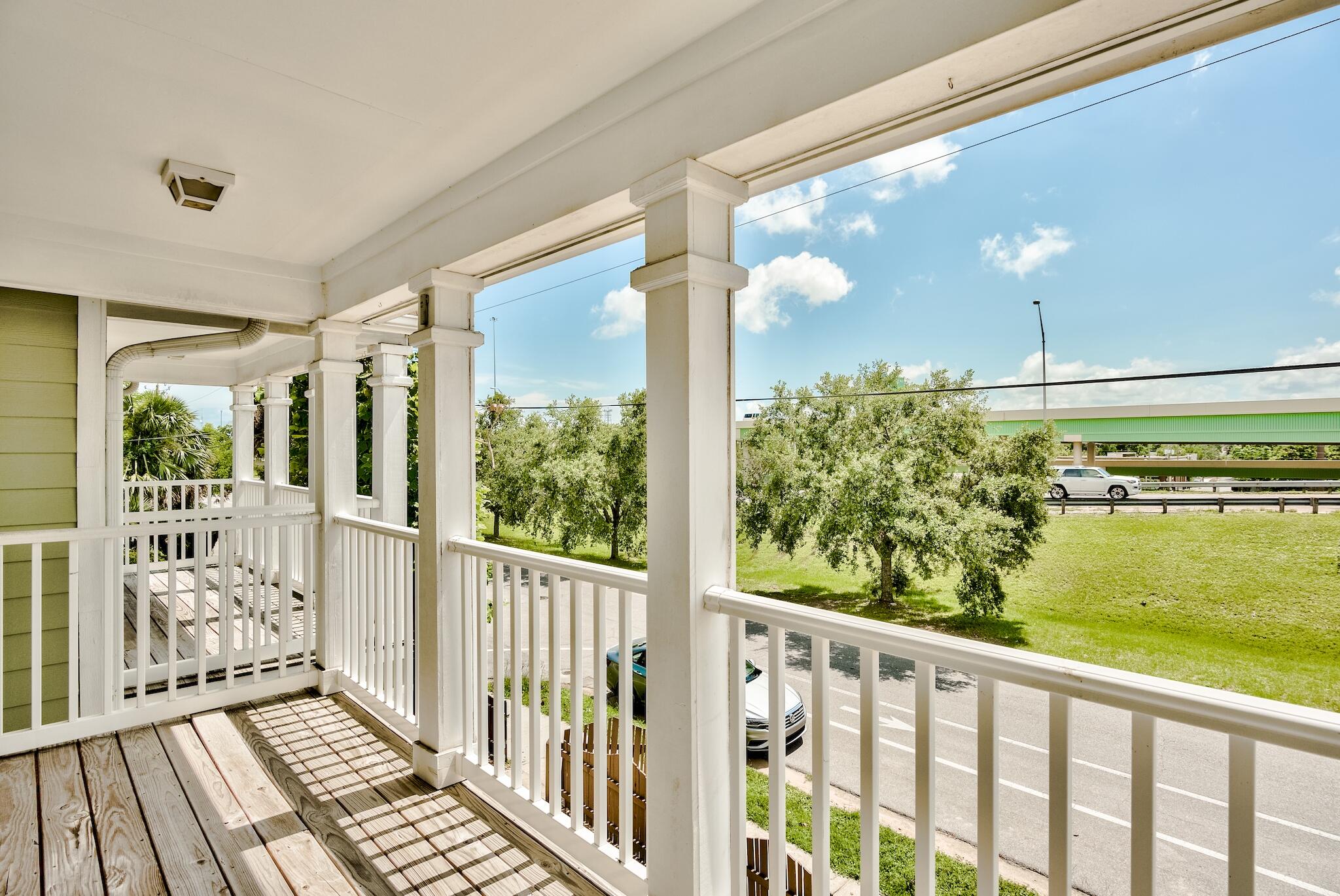 DESOTO SQUARE - Residential