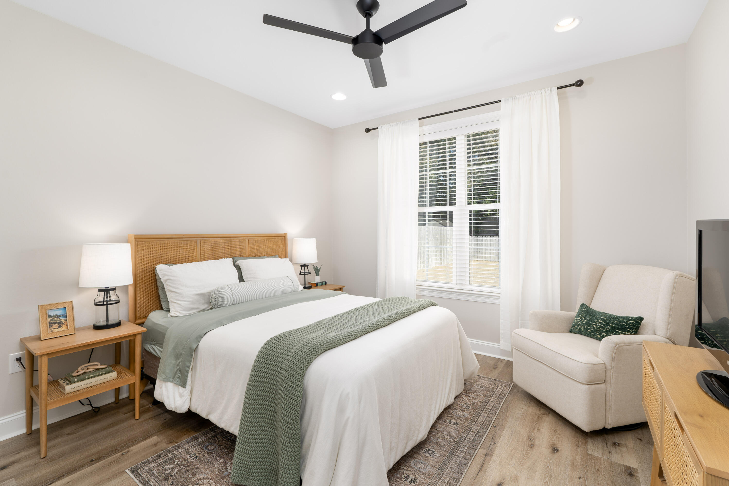 RAIDERS LANDING PH 1 - Residential