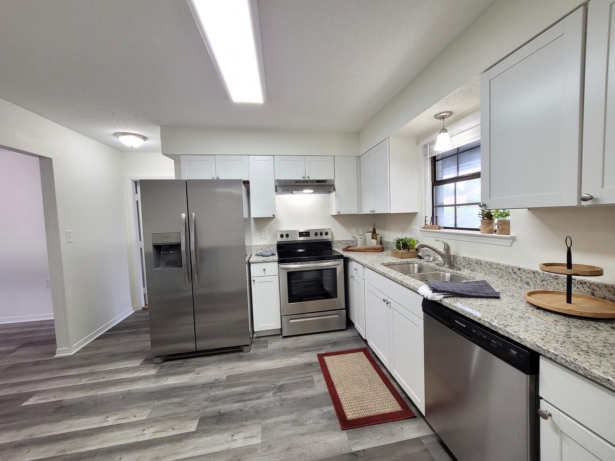 CIMARRON ESTATES - Residential