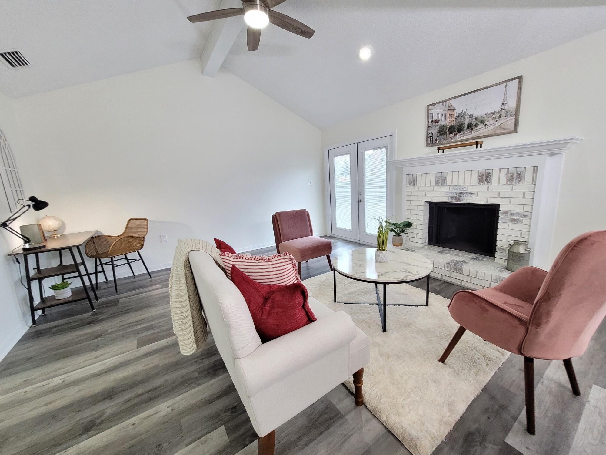 CIMARRON ESTATES - Residential