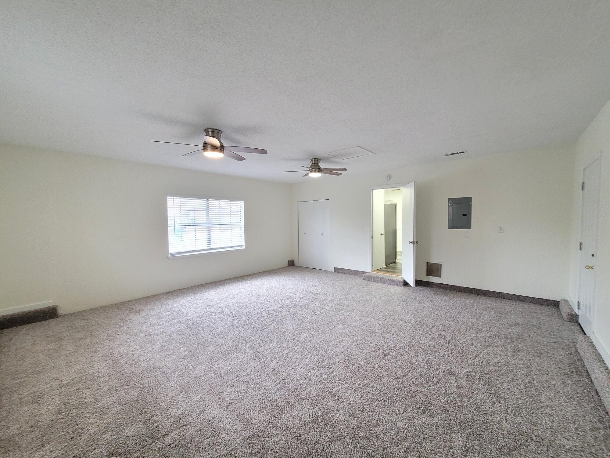 CIMARRON ESTATES - Residential