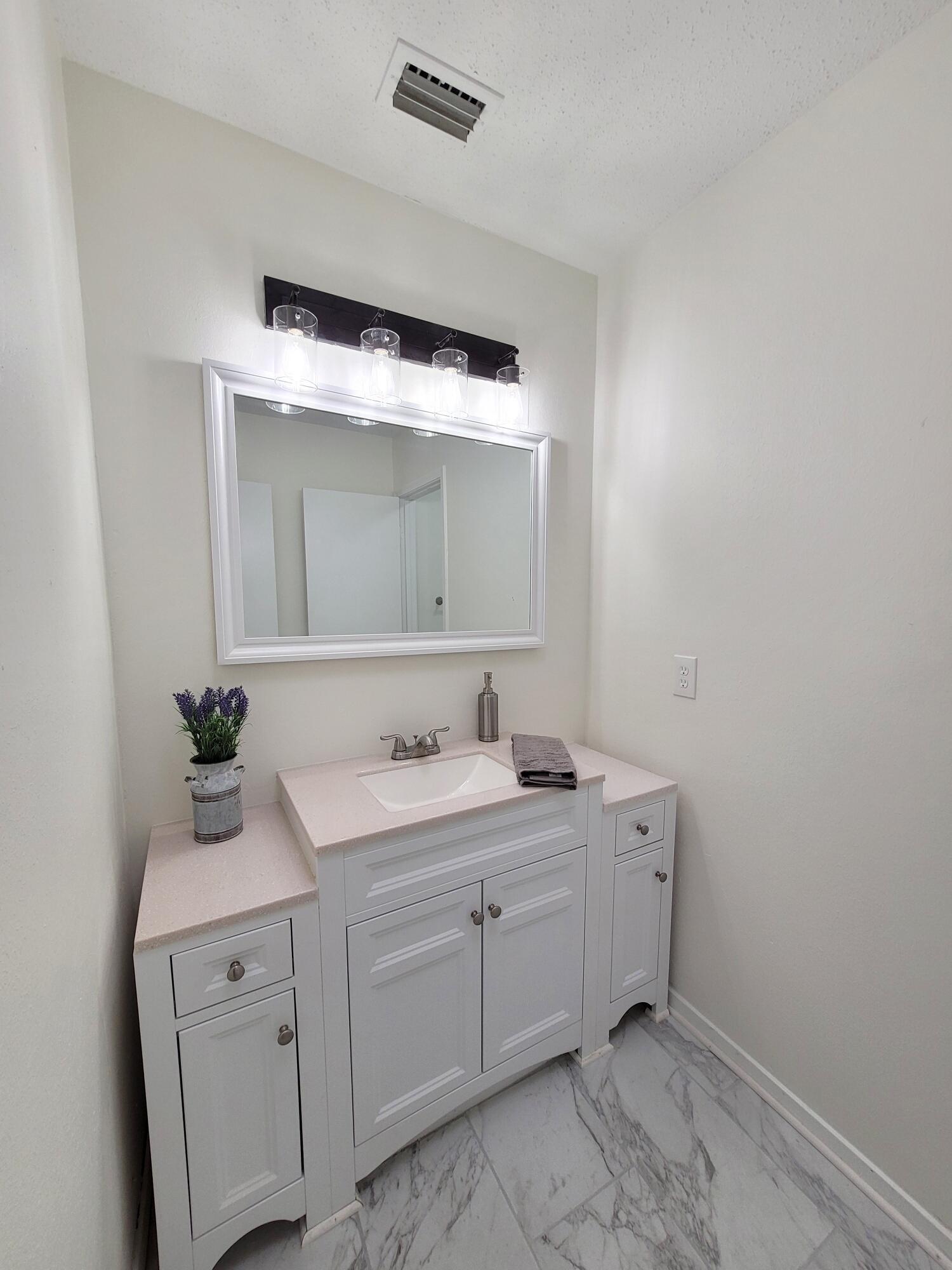 CIMARRON ESTATES - Residential