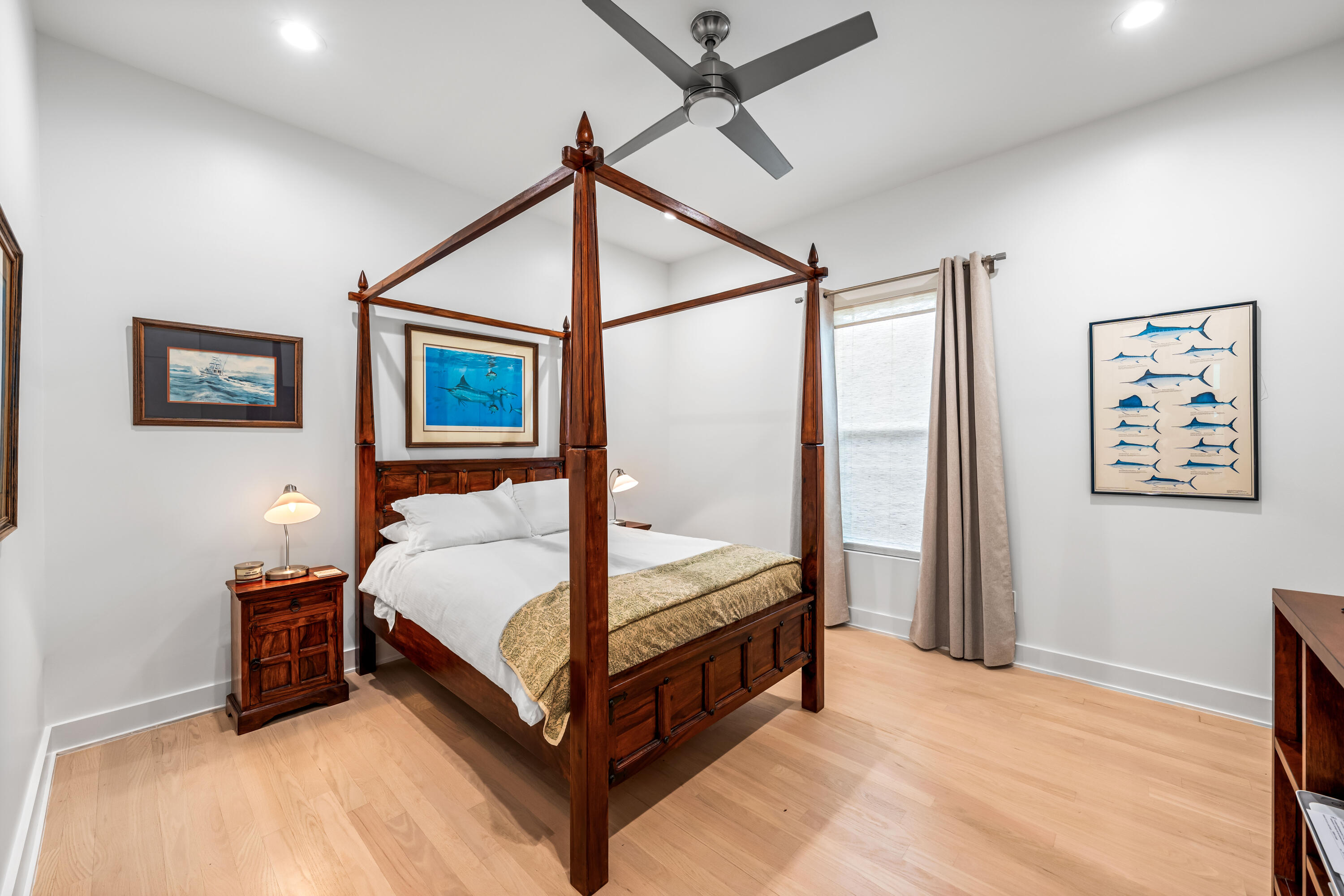 SEABREEZE EAST - Residential