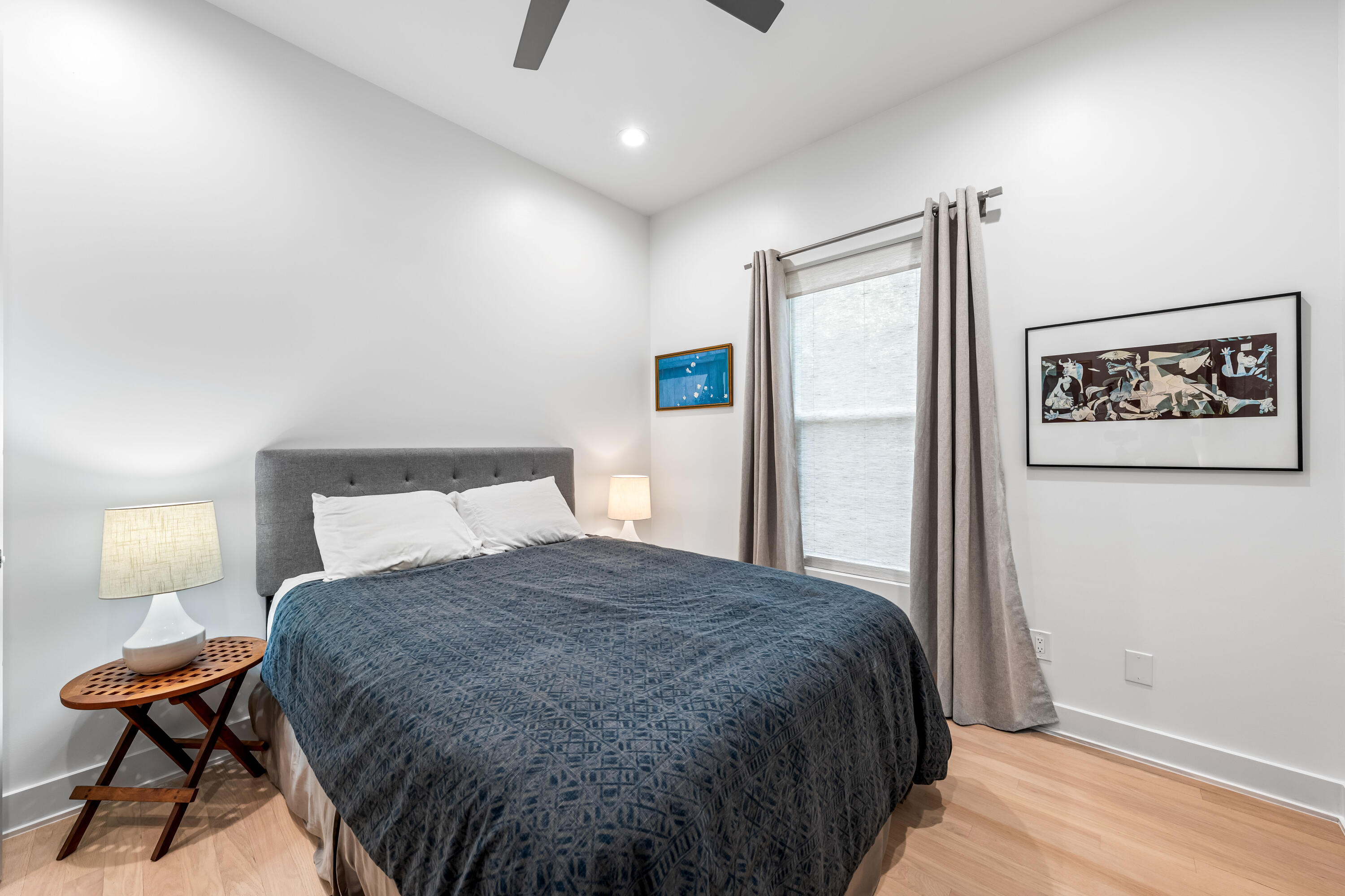 SEABREEZE EAST - Residential