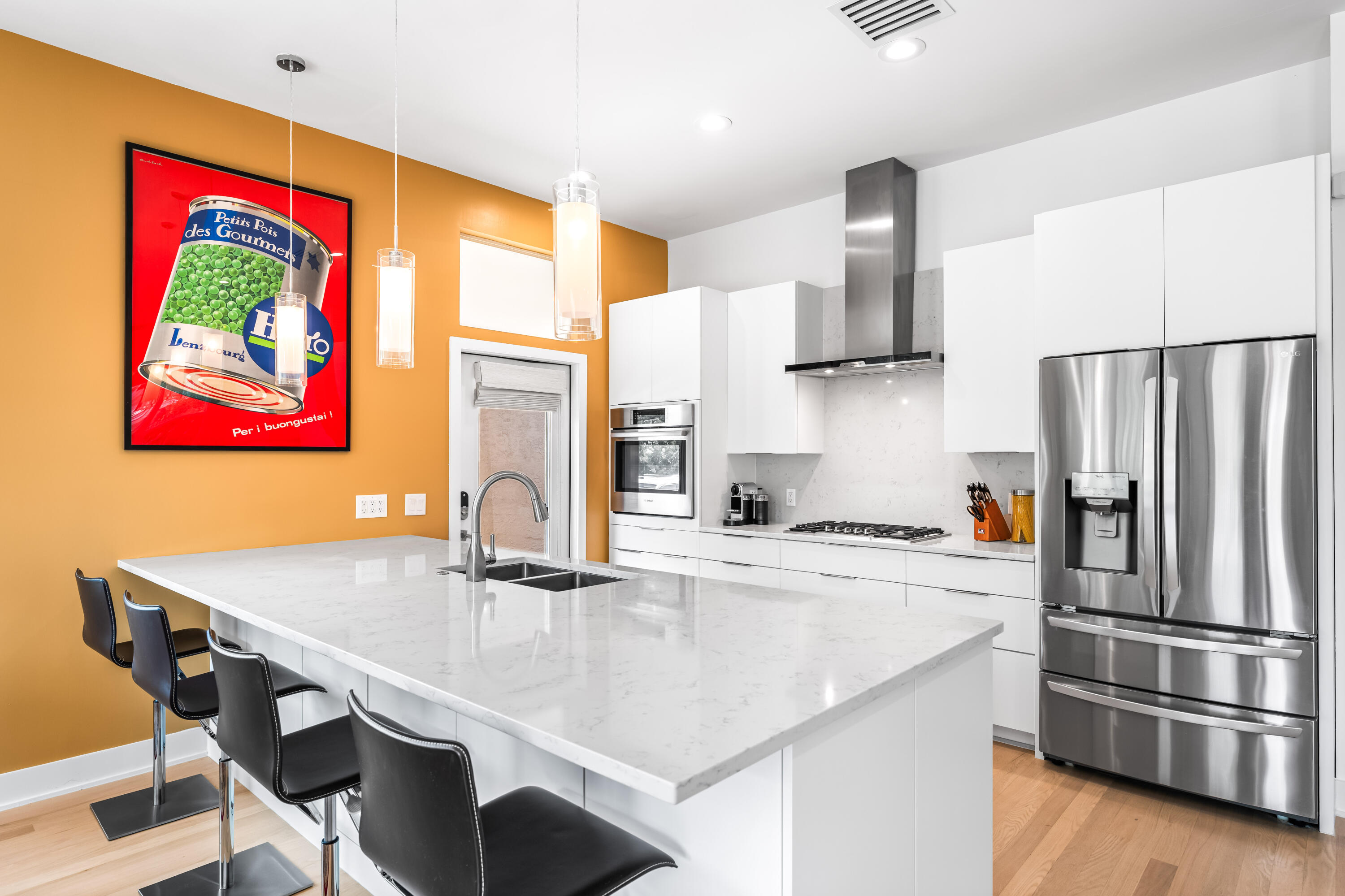 SEABREEZE EAST - Residential