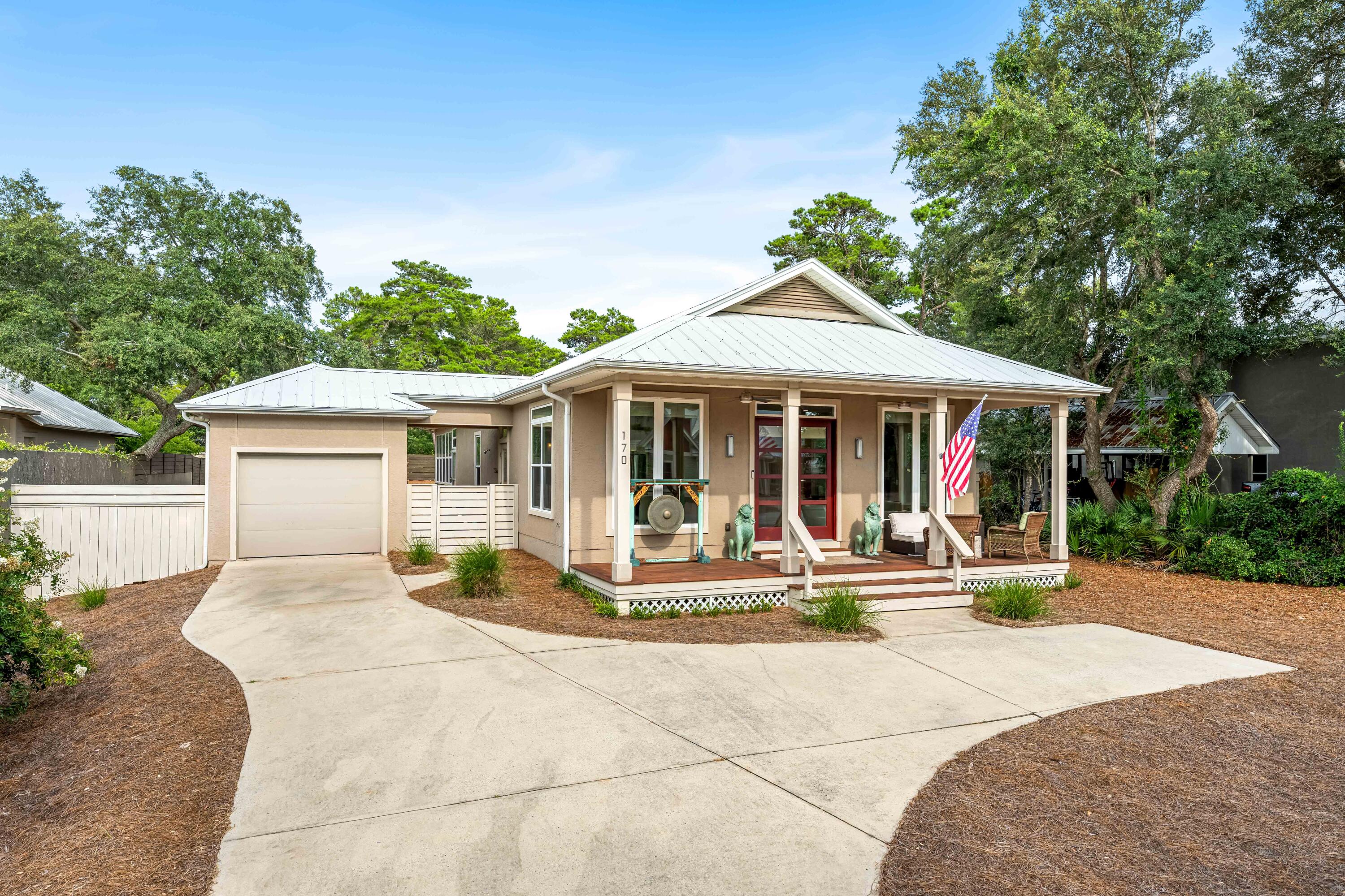 170 Seabreeze Boulevard