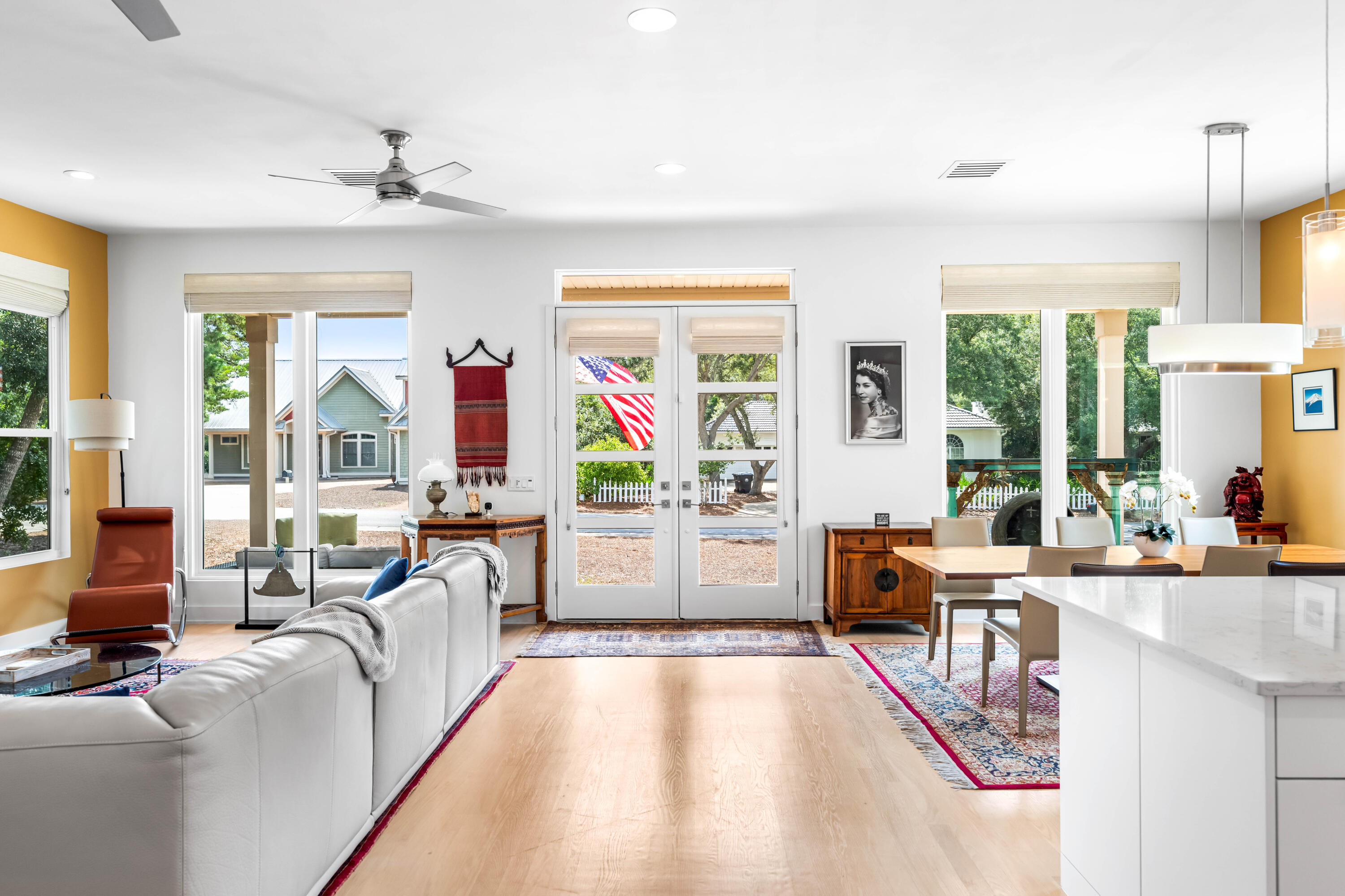 SEABREEZE EAST - Residential