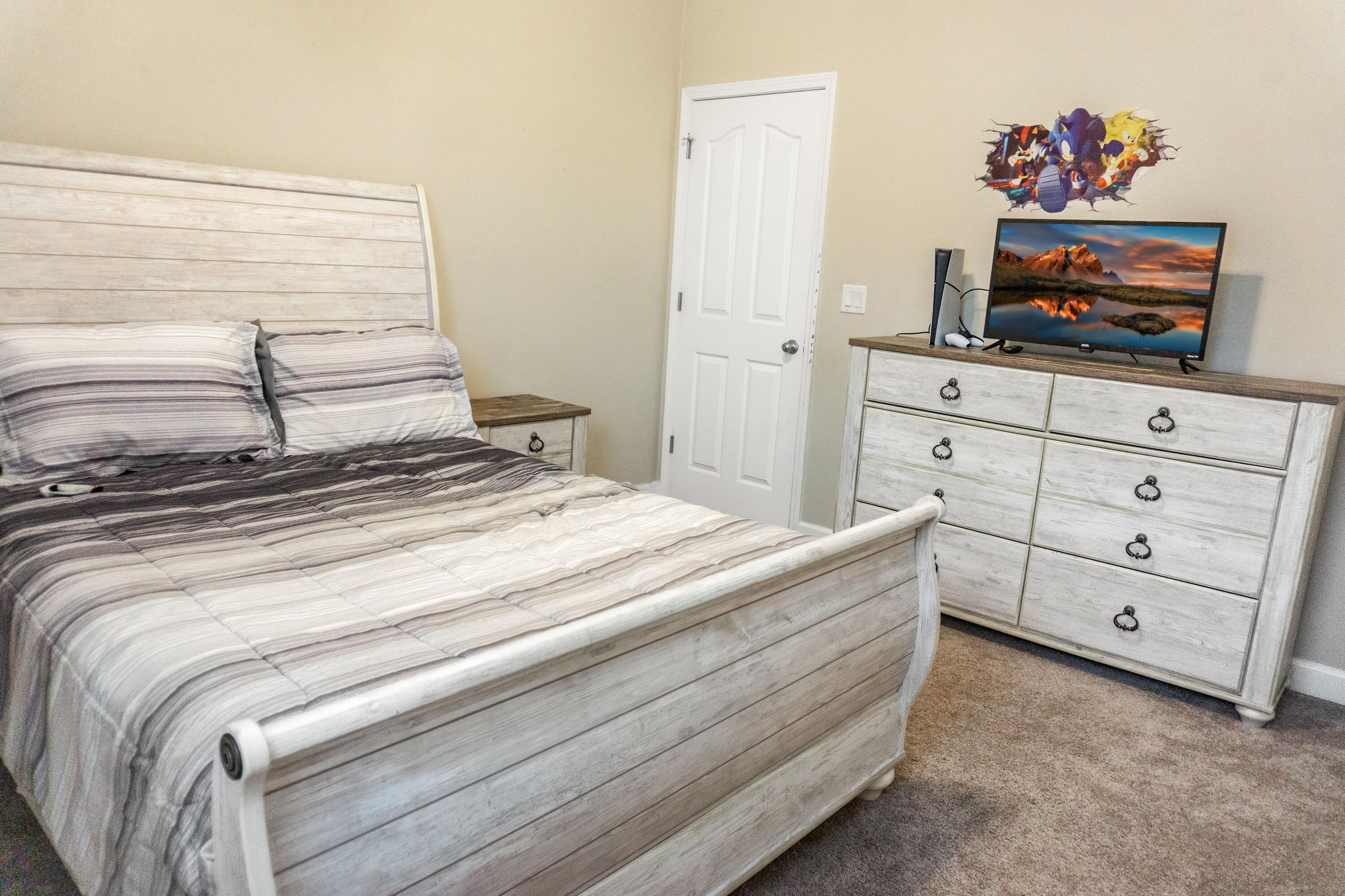 Hawks Lndg - Residential