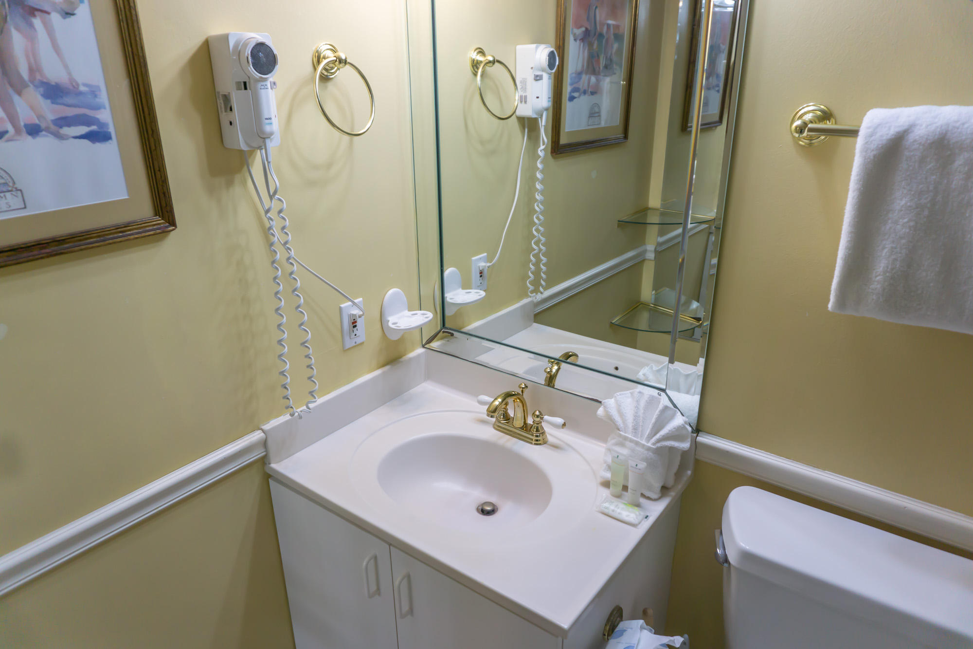 STERLING SANDS CONDO - Residential
