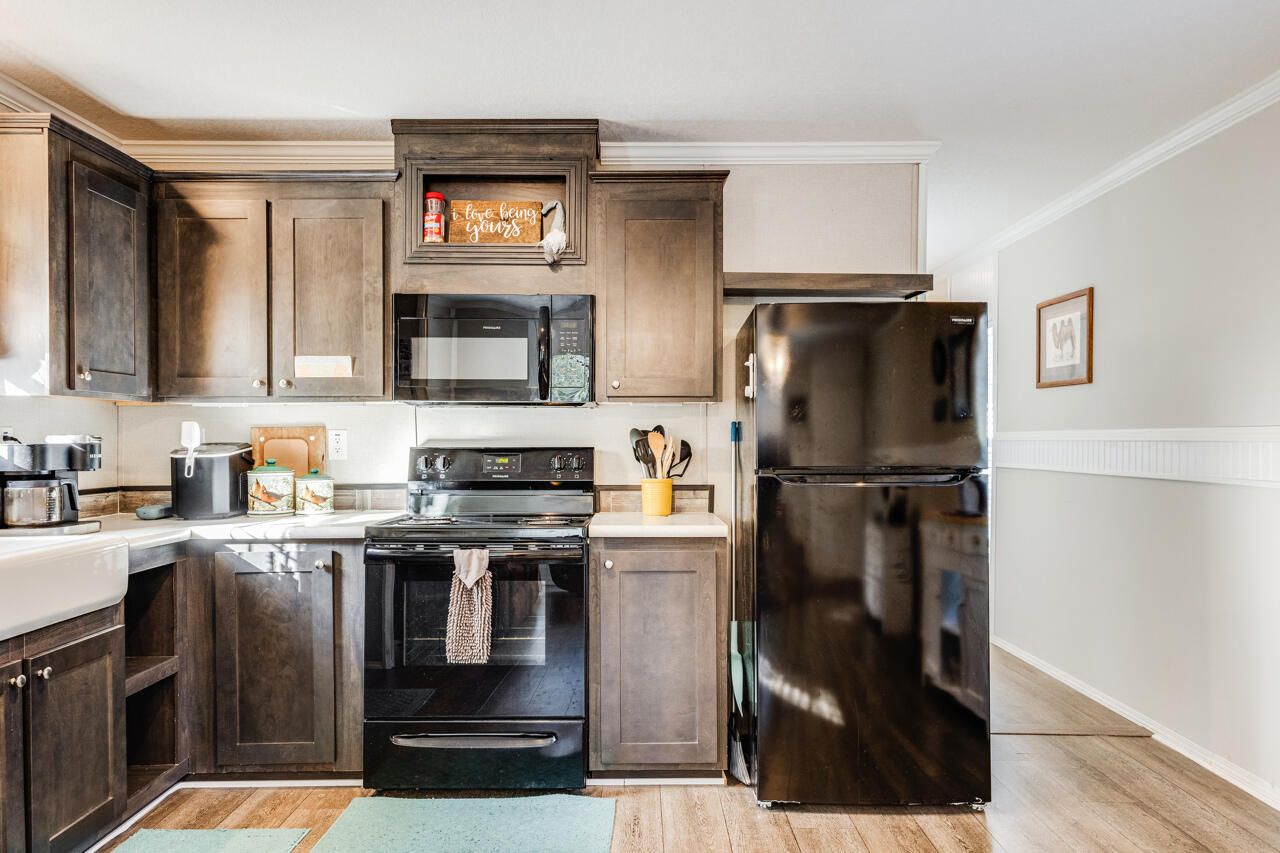 OAKWOOD HILLS UNIT 2 - Residential