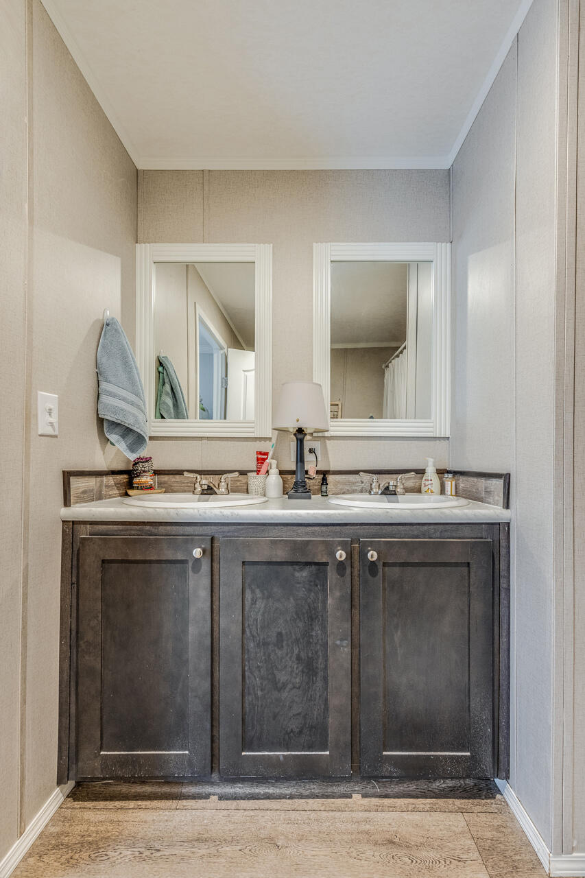 OAKWOOD HILLS UNIT 2 - Residential